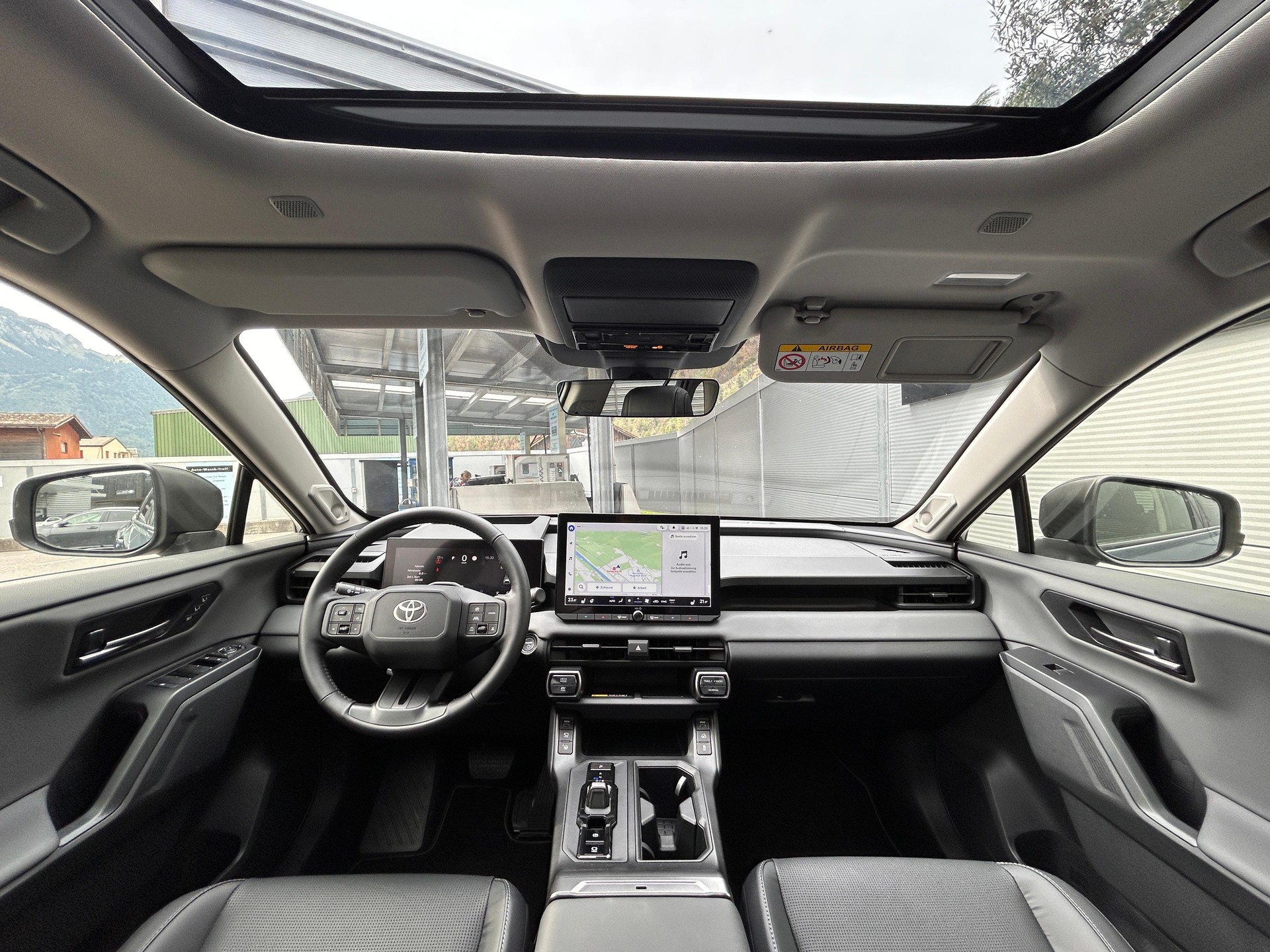 TOYOTA RAV4 2.5 HEV Premium-image-5