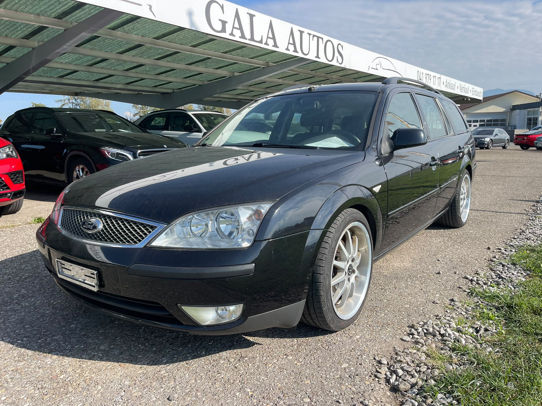 Car photo