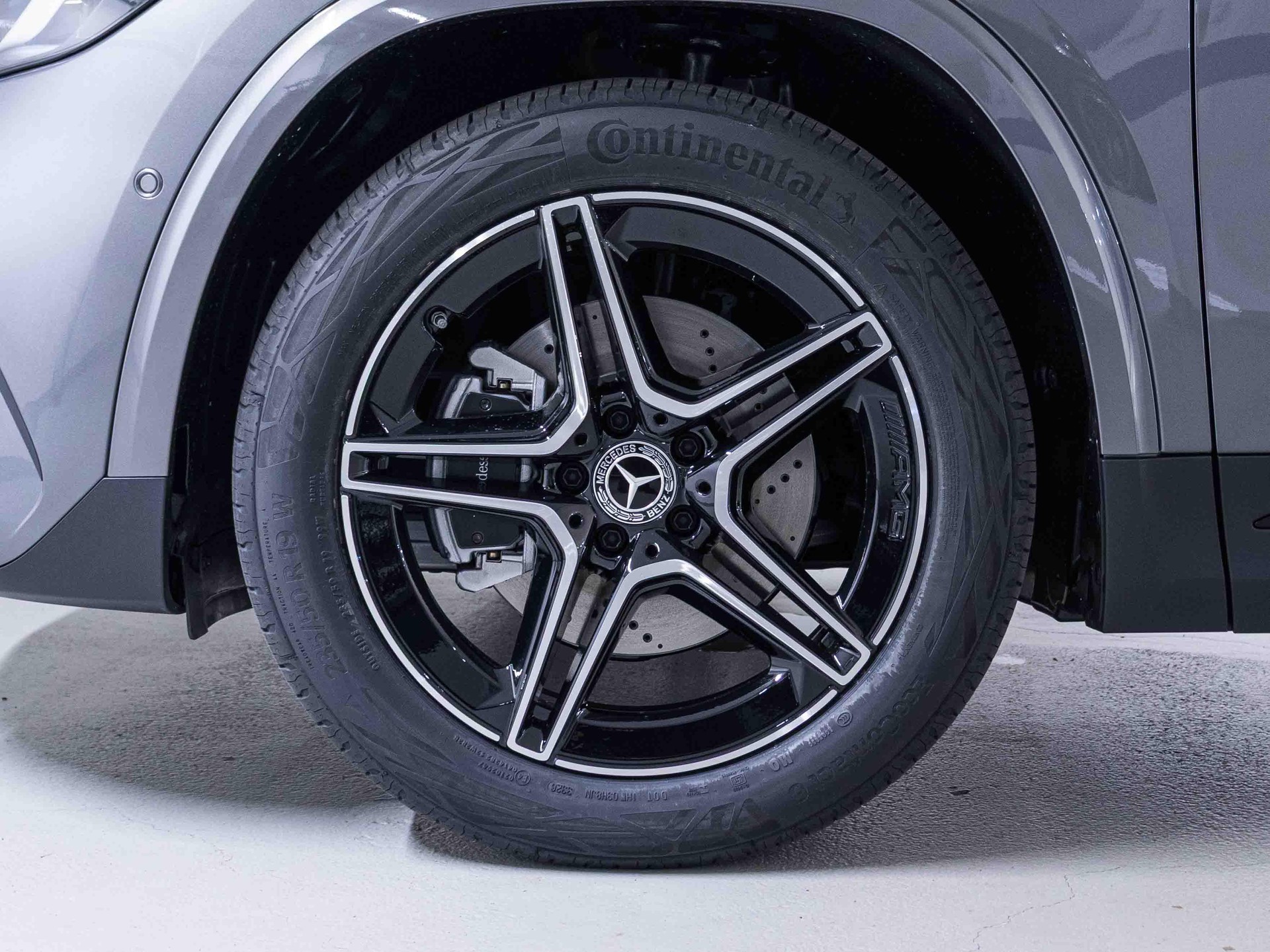 MERCEDES-BENZ GLA 200 Night Star-image-14