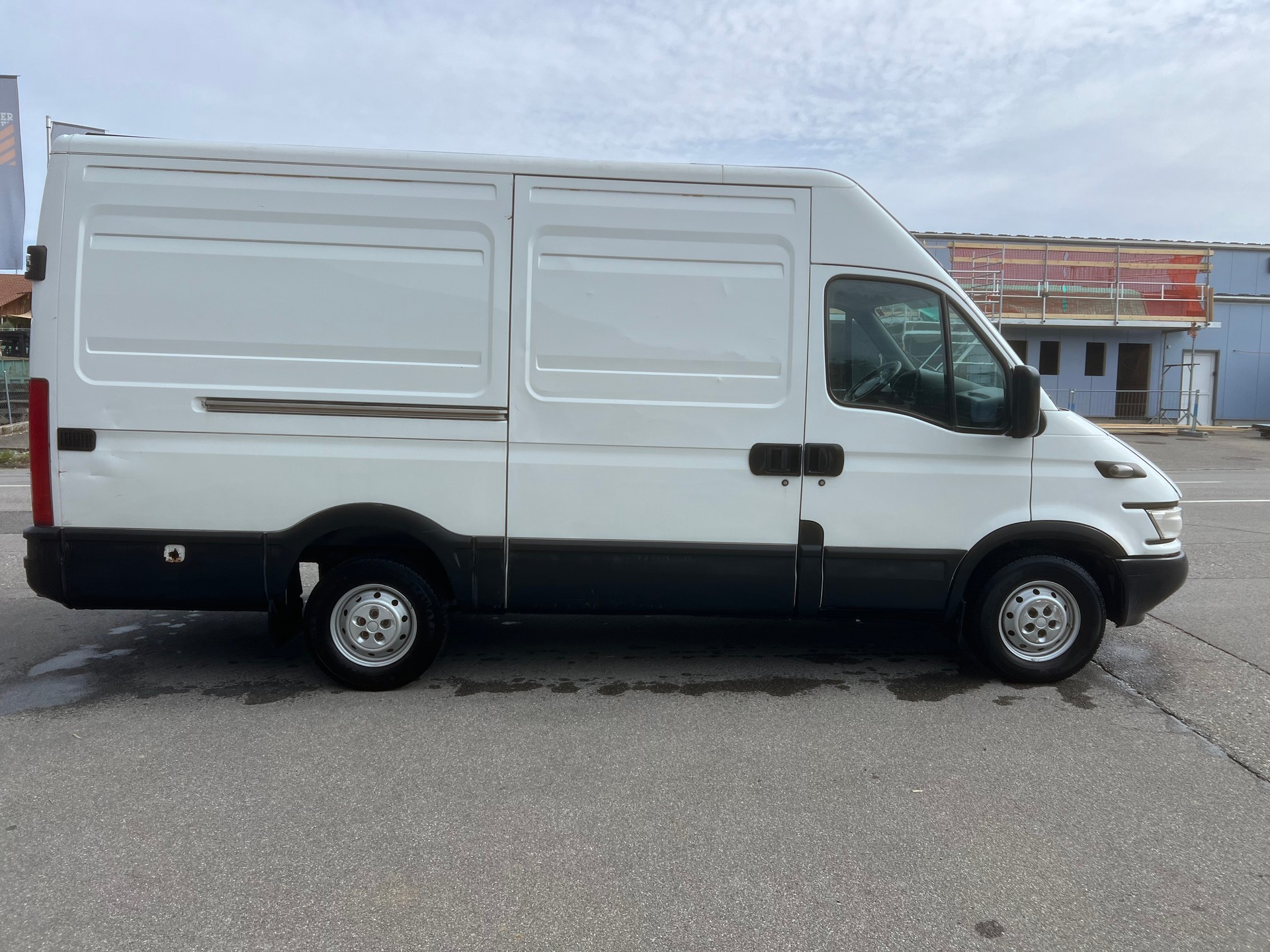 IVECO 35S17V 12m3 3.0 Diesel-image-7