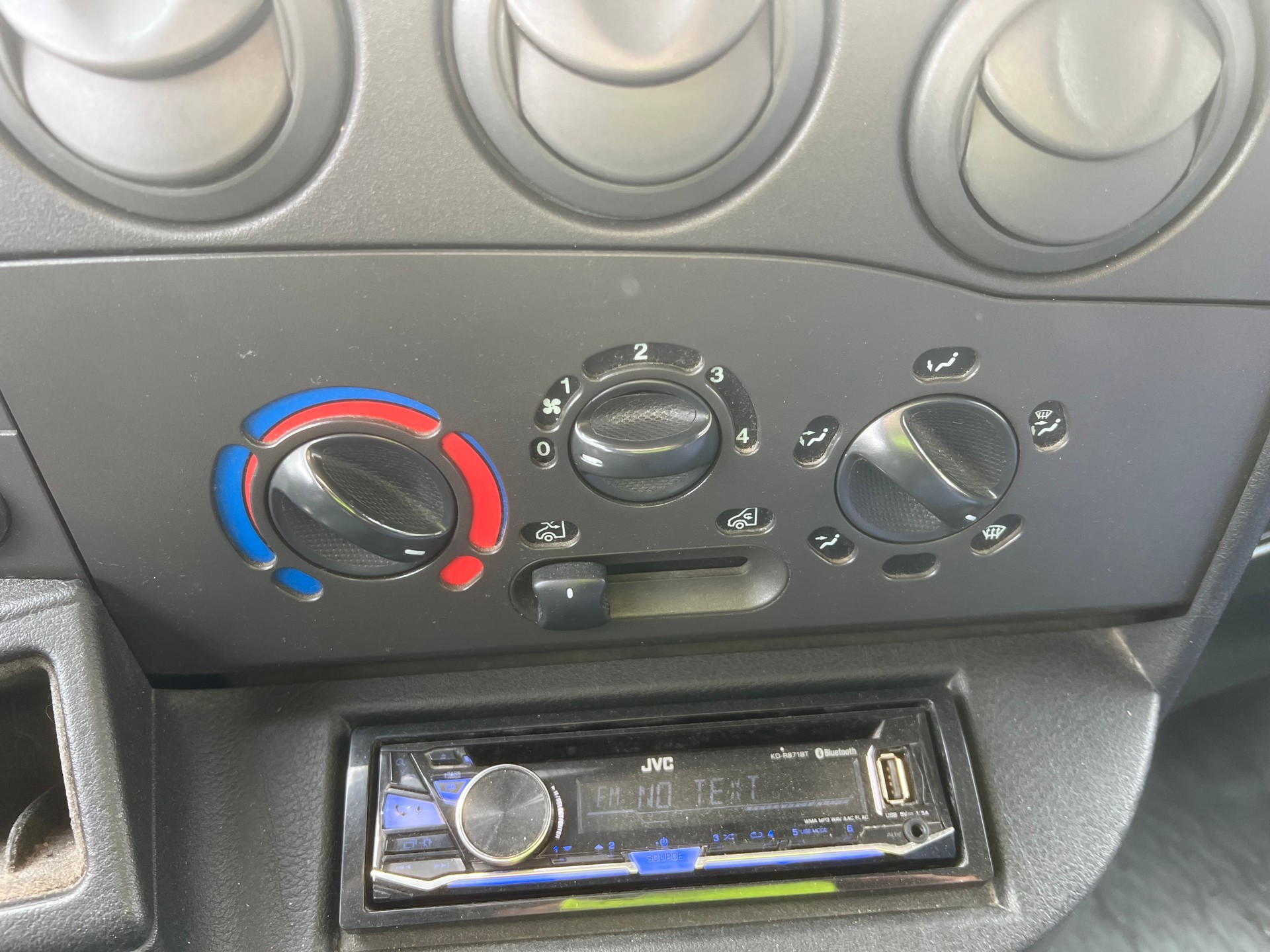 IVECO 35S17V 12m3 3.0 Diesel-image-15