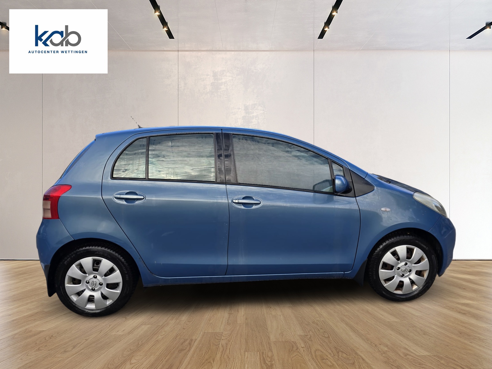 TOYOTA Yaris 1.3 Linea Luna-image-7
