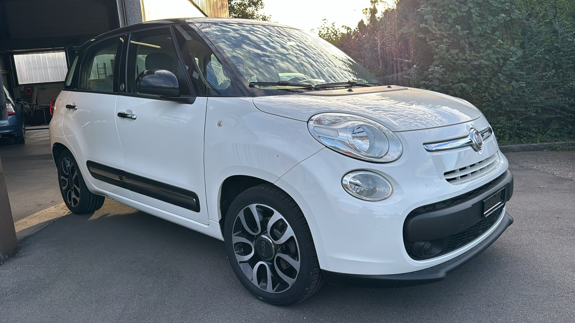 FIAT 500L 1.4 16V Pop Star-image-0