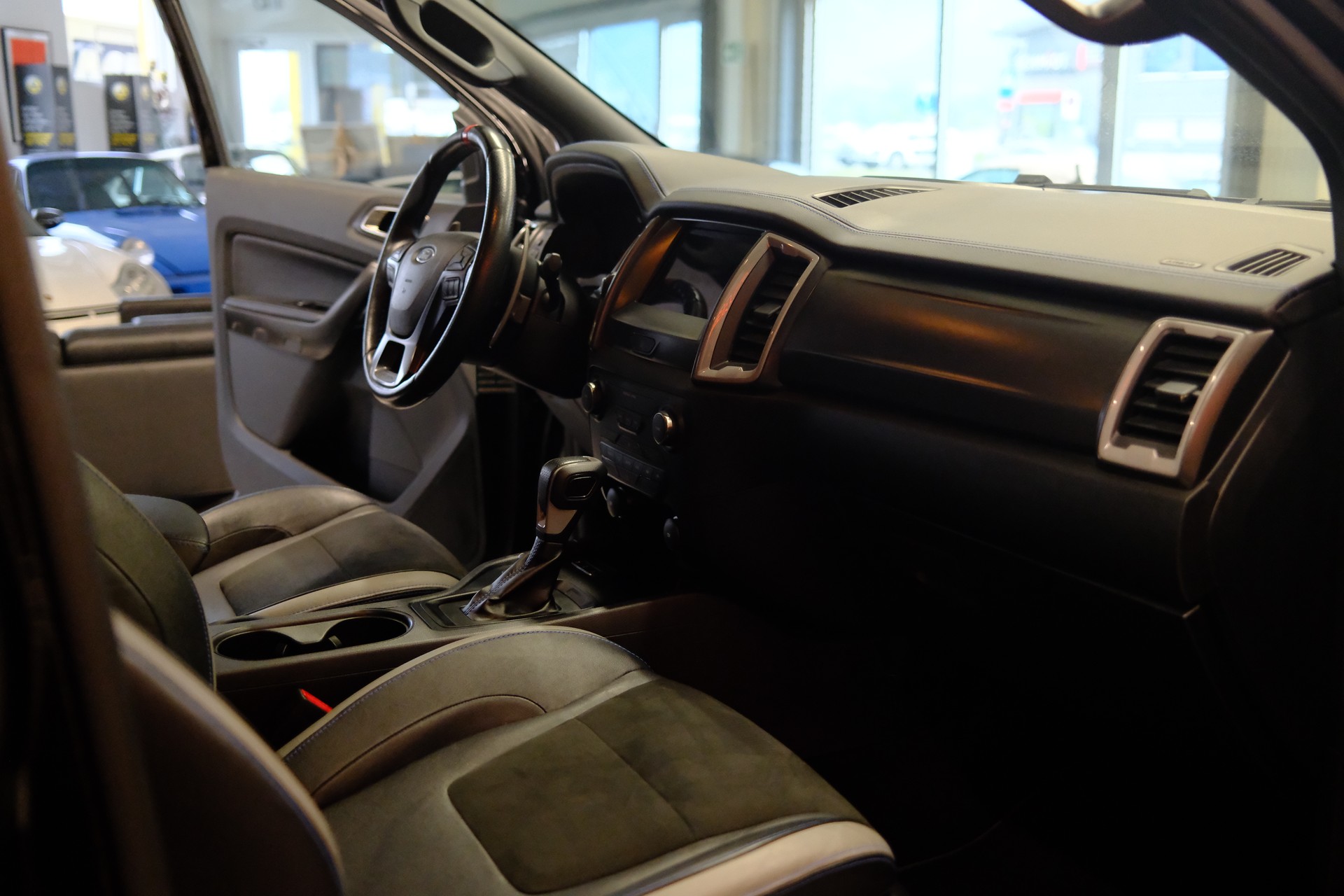 FORD Ranger Raptor 2.0 Eco Blue 4x4 A-image-12