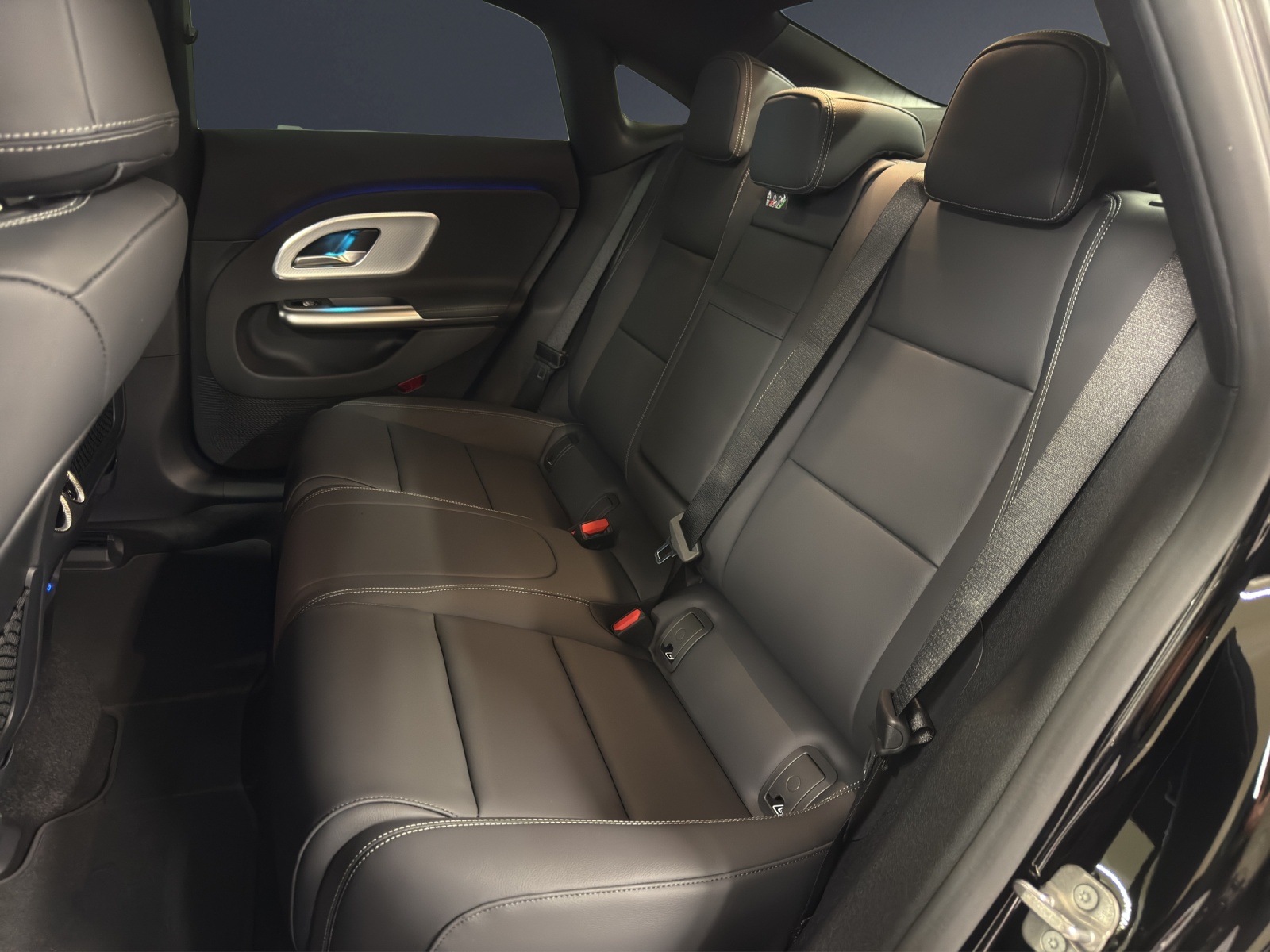 MERCEDES-BENZ CLA 250+ 85 kWh EQ-image-7