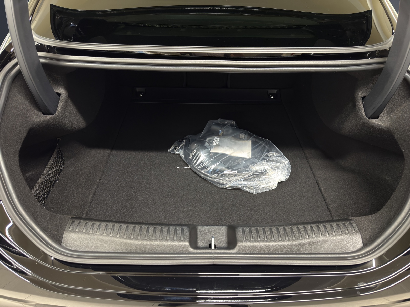 MERCEDES-BENZ CLA 250+ 85 kWh EQ-image-11
