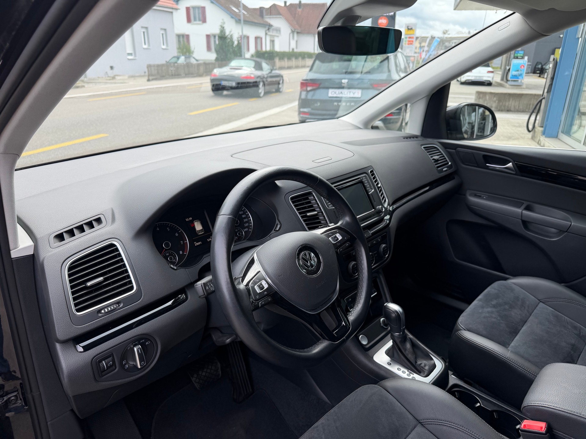 VW Sharan 1.4 TSI BlMT Highline DSG-image-7