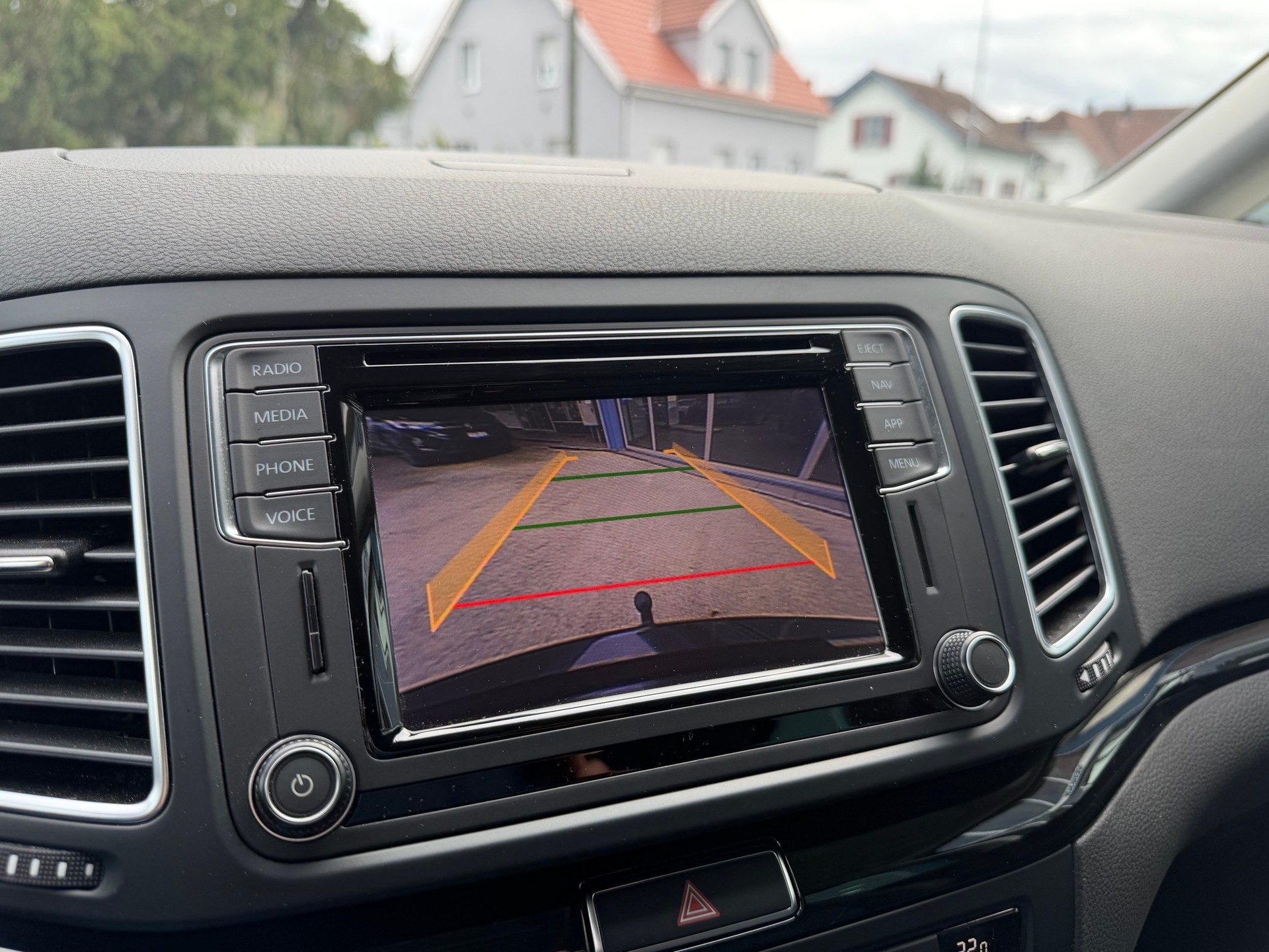 VW Sharan 1.4 TSI BlMT Highline DSG-image-12