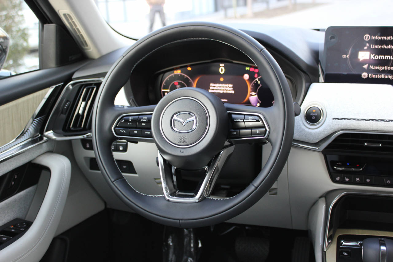 MAZDA CX-60 2.5 PHEV Takumi-image-12