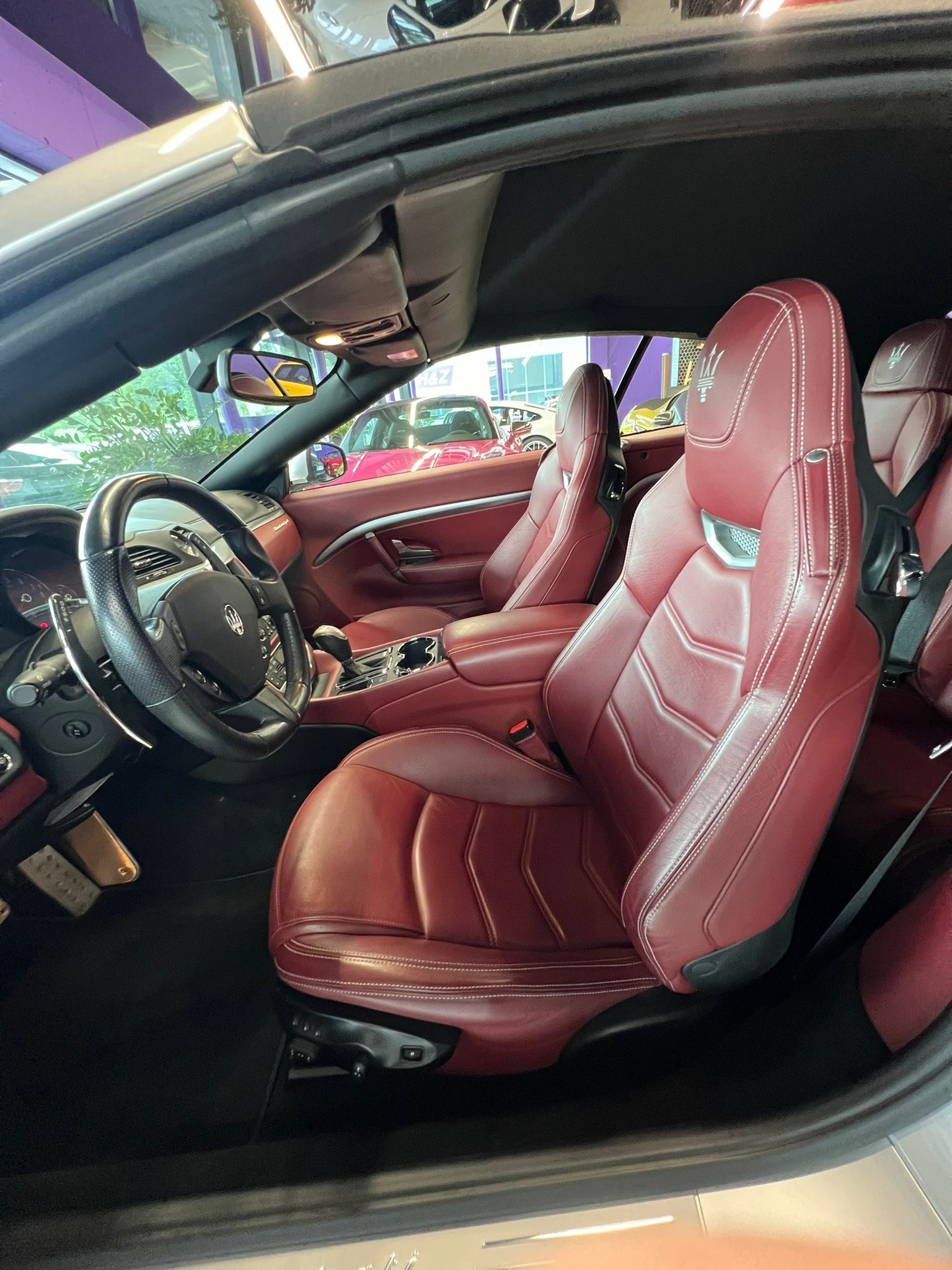 MASERATI GranCabrio Sport Automatica-image-2