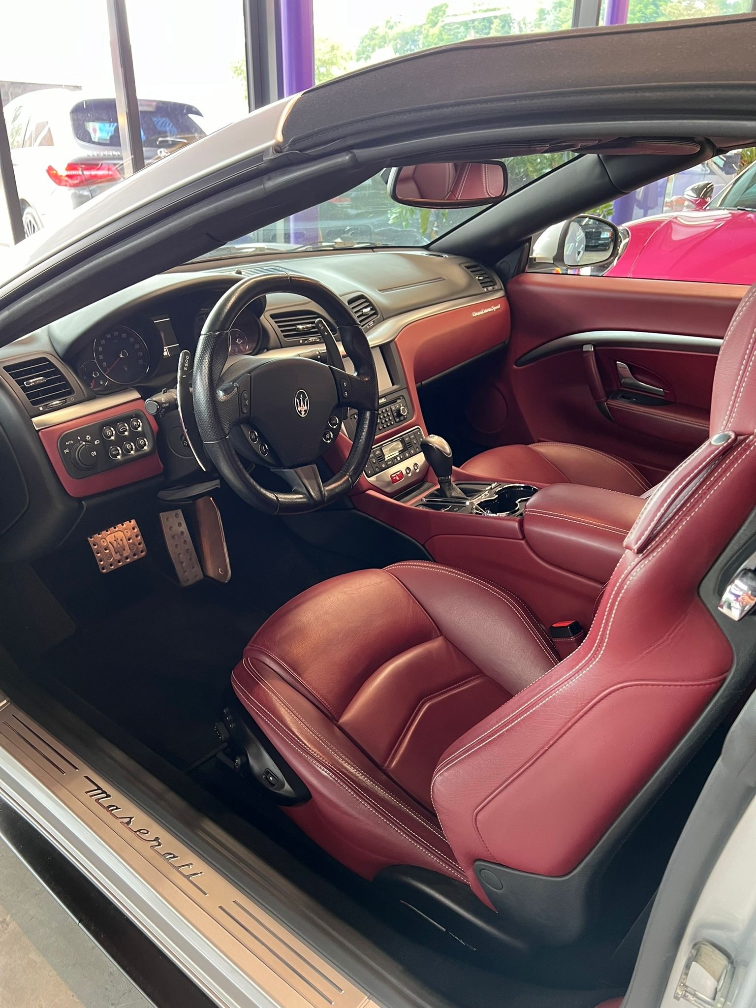MASERATI GranCabrio Sport Automatica-image-3