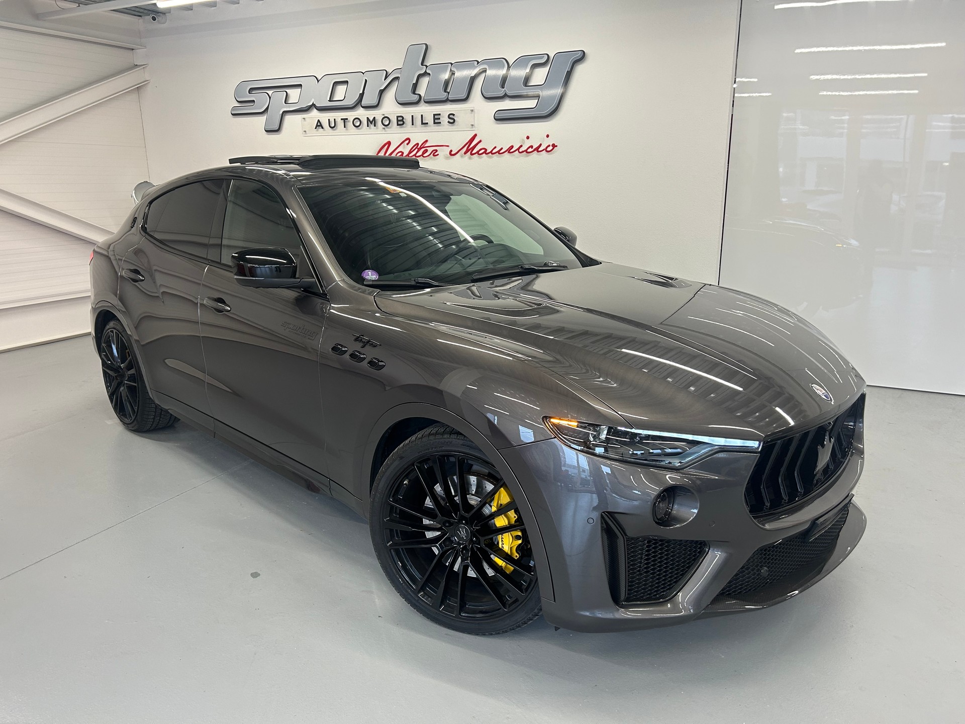 MASERATI Levante 3.8 V8 Trofeo Q4 Automatica-image-4