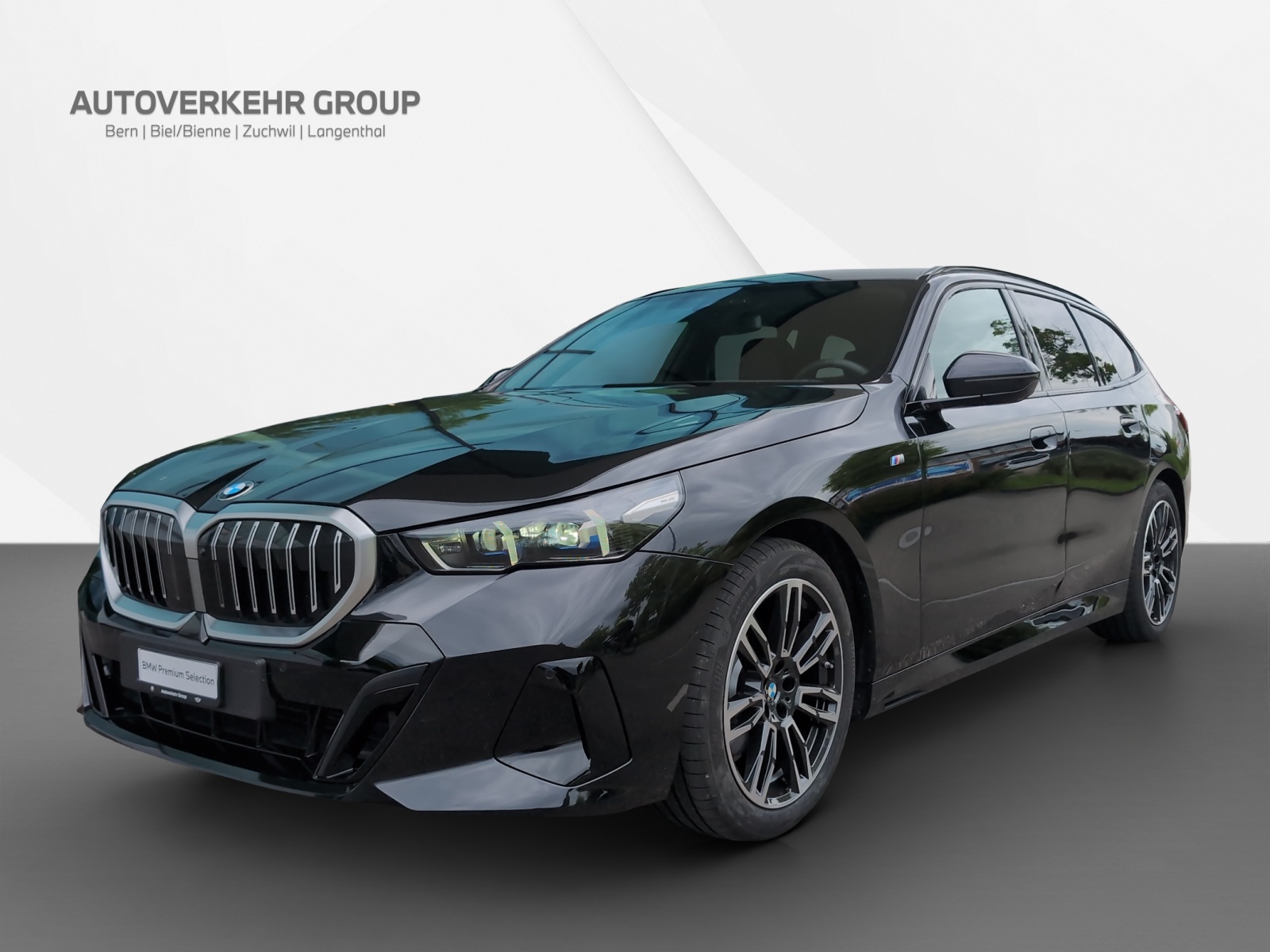 BMW 520d xDr 48V Tour M Sport-image-0
