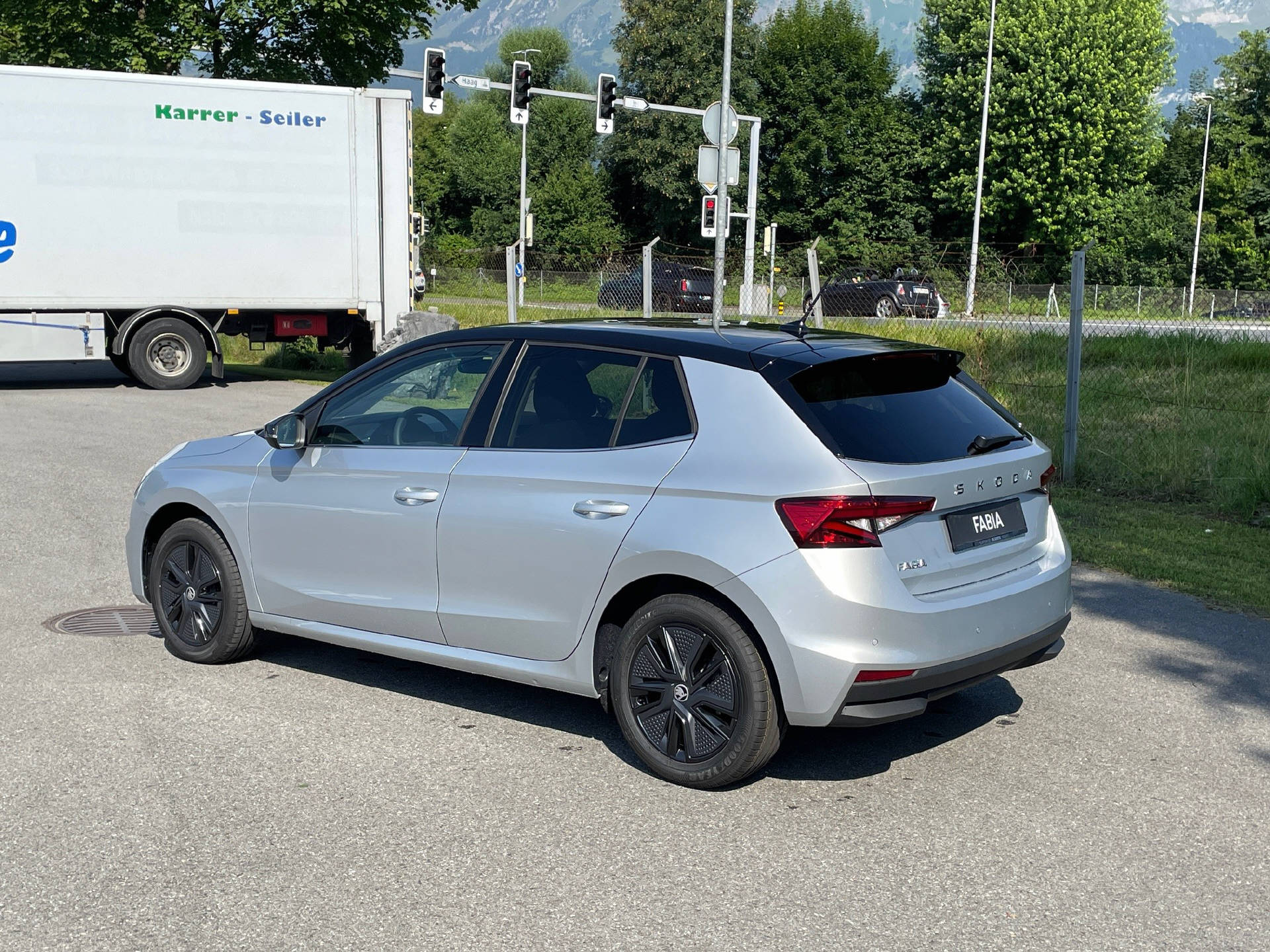 SKODA Fabia 1.0 TSI Selection DSG-image-2