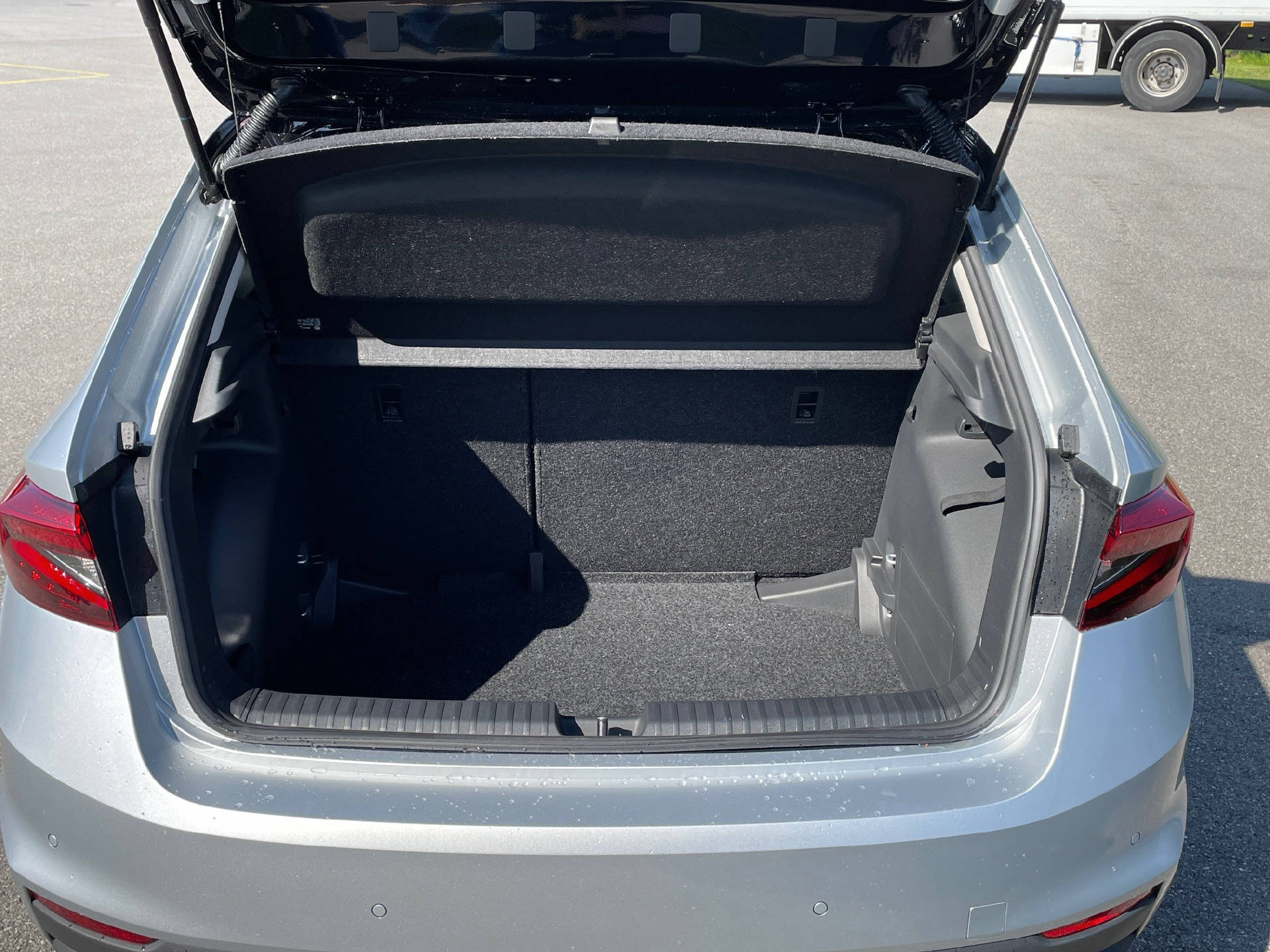 SKODA Fabia 1.0 TSI Selection DSG-image-5