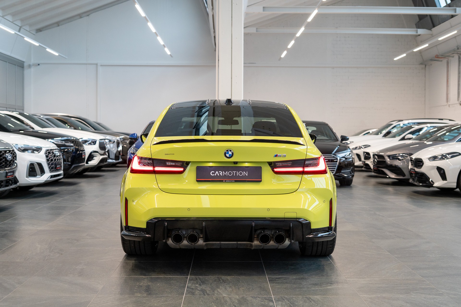 BMW M3 * MANUELL CURVED DISPLAY*-image-4