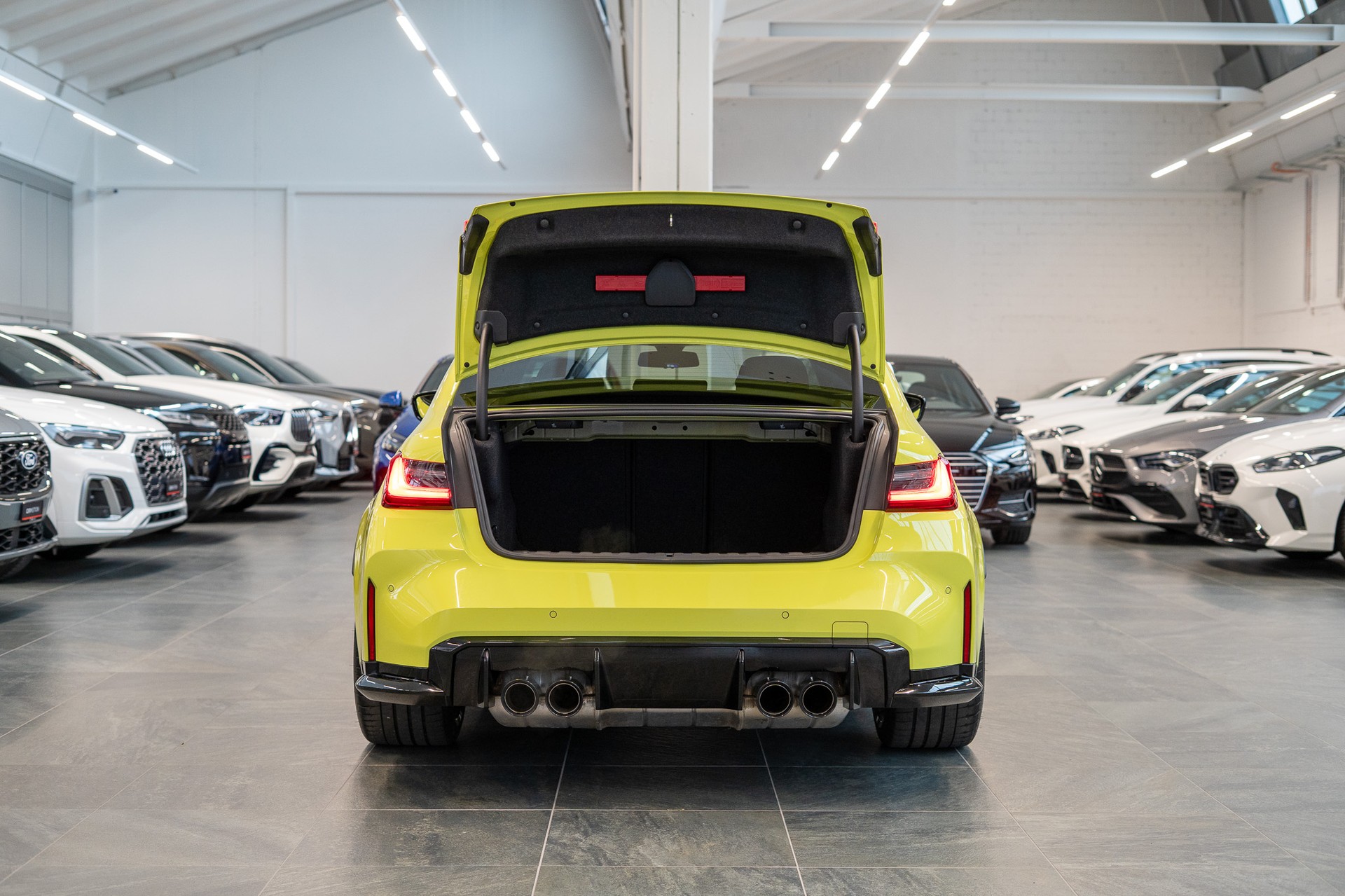 BMW M3 * MANUELL CURVED DISPLAY*-image-5