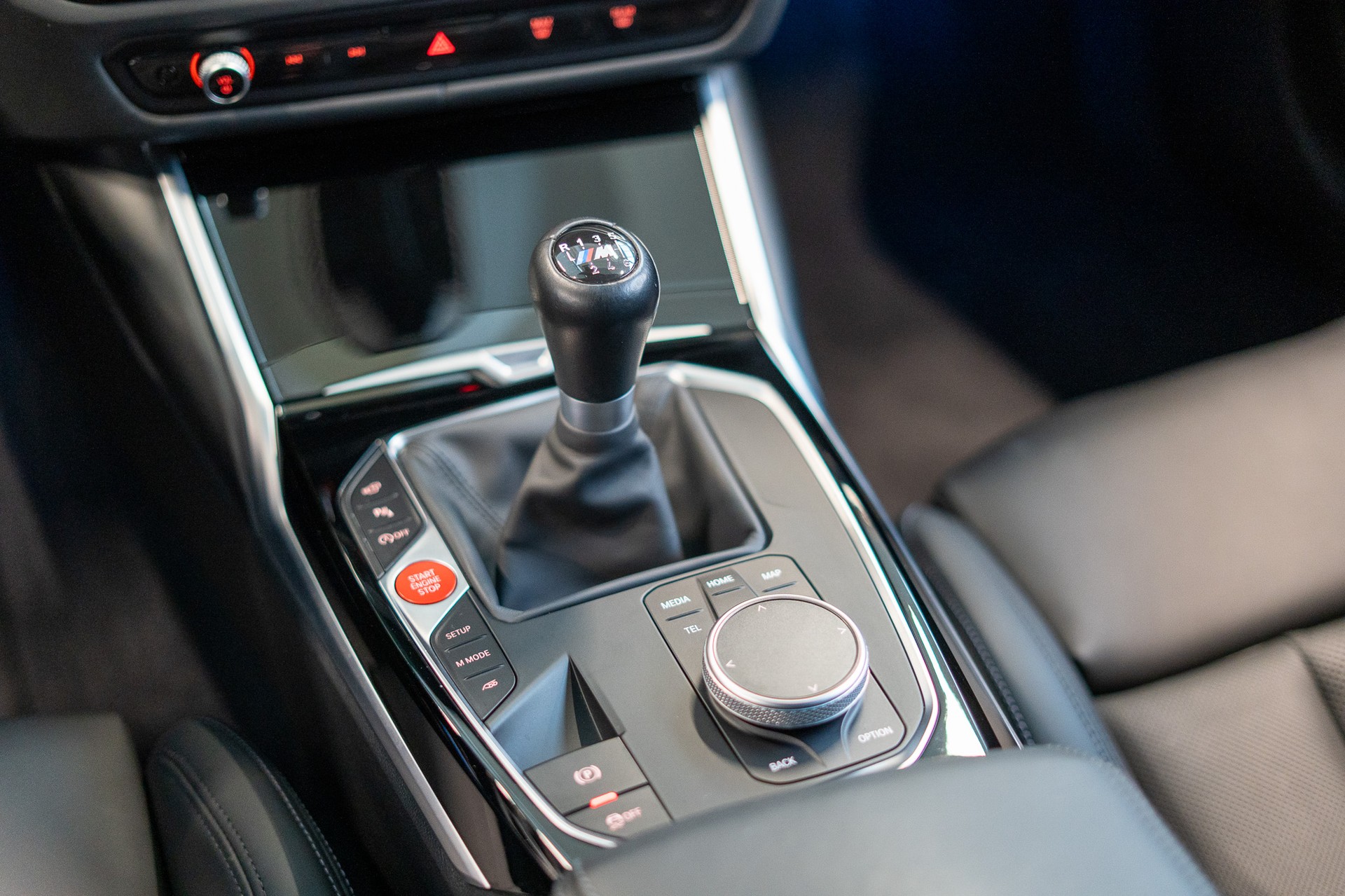 BMW M3 * MANUELL CURVED DISPLAY*-image-12