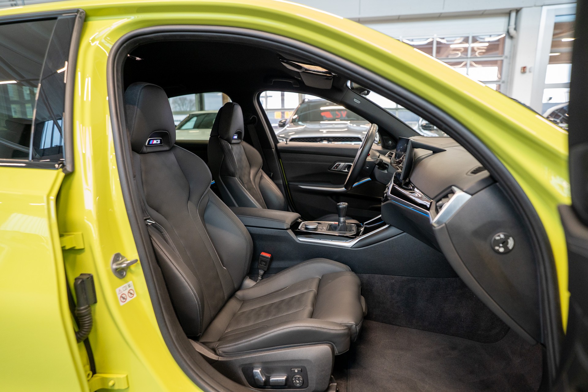 BMW M3 * MANUELL CURVED DISPLAY*-image-17