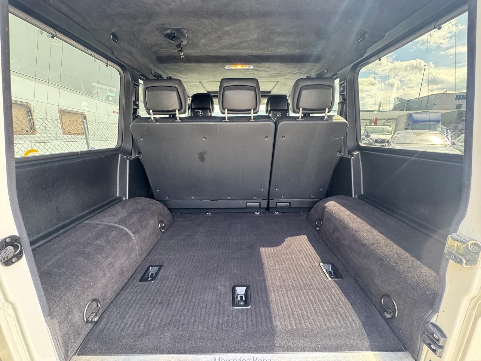 MERCEDES-BENZ G 350 BlueTEC 7G-Tronic-image-12