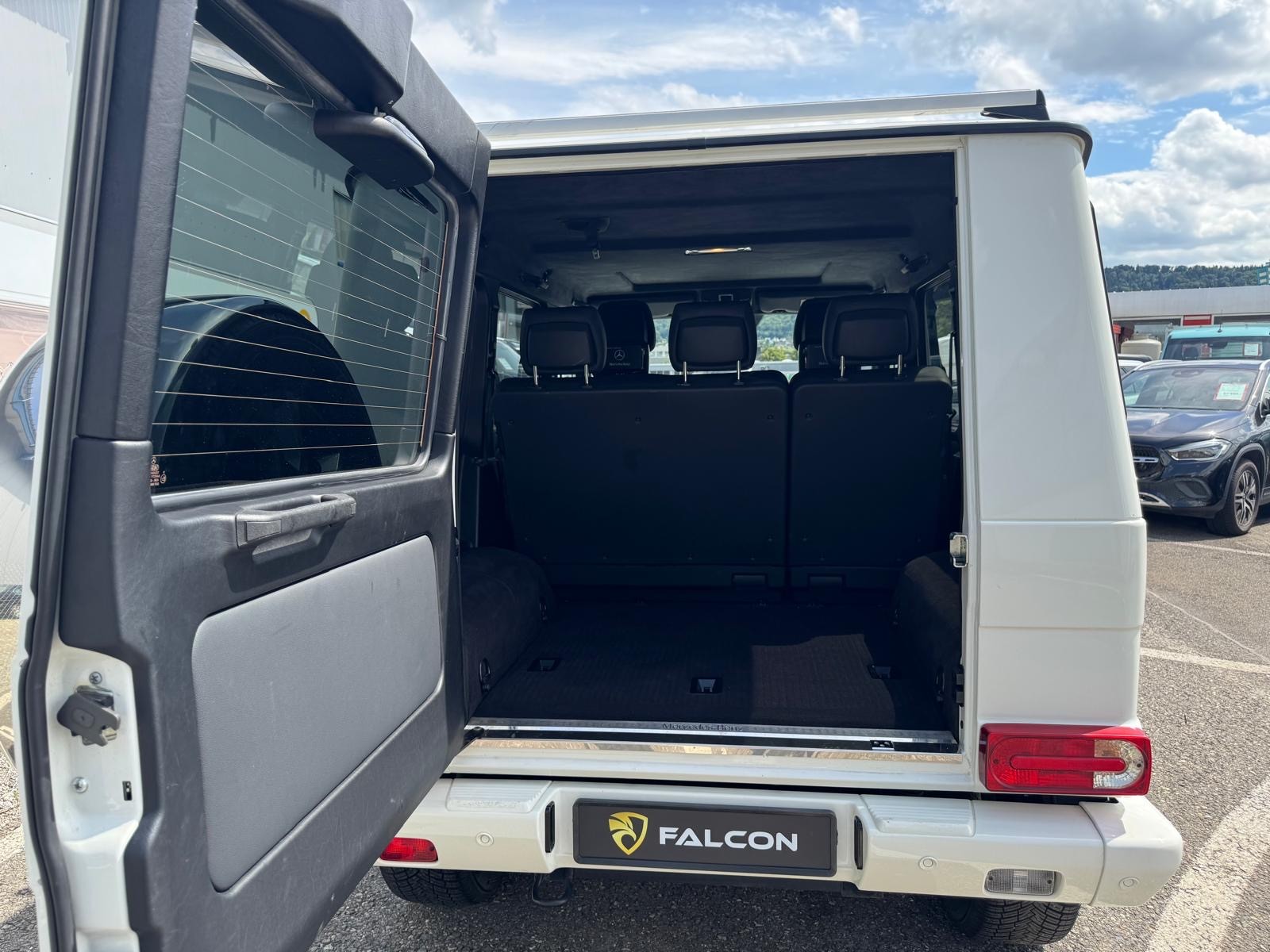 MERCEDES-BENZ G 350 BlueTEC 7G-Tronic-image-11