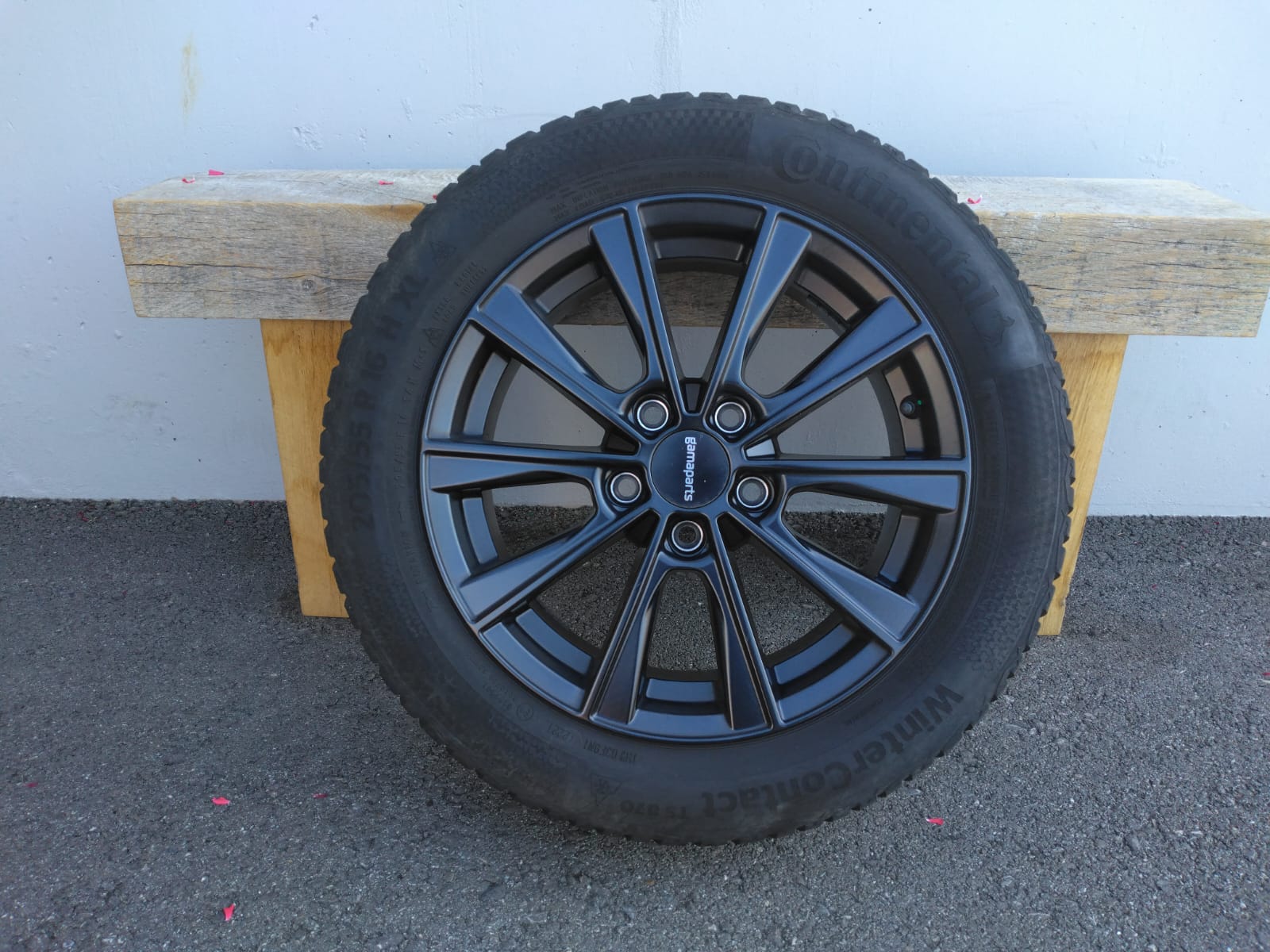 VW Golf VIII 2.0 TSI Style DSG 4Motion – Allrad, Power & Top Ausstattung!-image-14