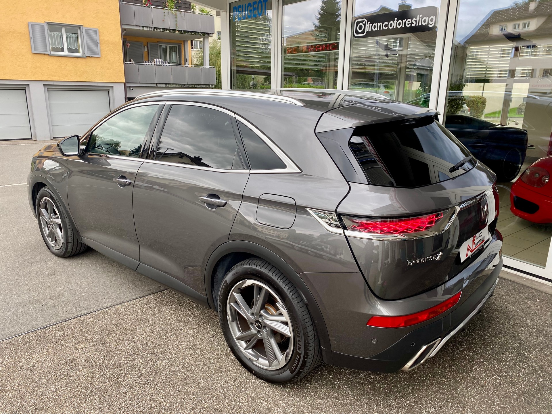 DS AUTOMOBILES DS 7 Crossback E-Tense 300 SO Chic-image-14
