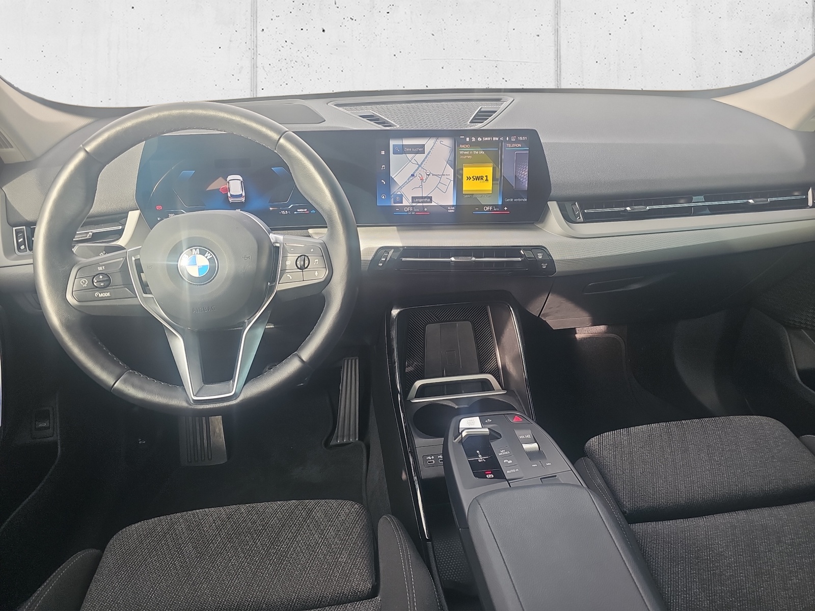 BMW X1 xDrive 23d 48V-image-14