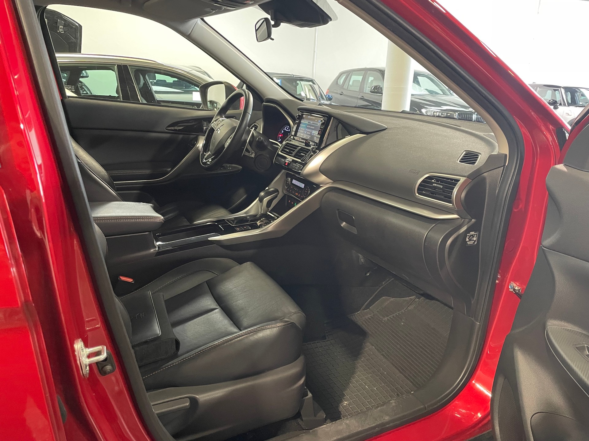 MITSUBISHI Eclipse Cross 1.5 T-Mivec Diamond 4WD CVT-image-9