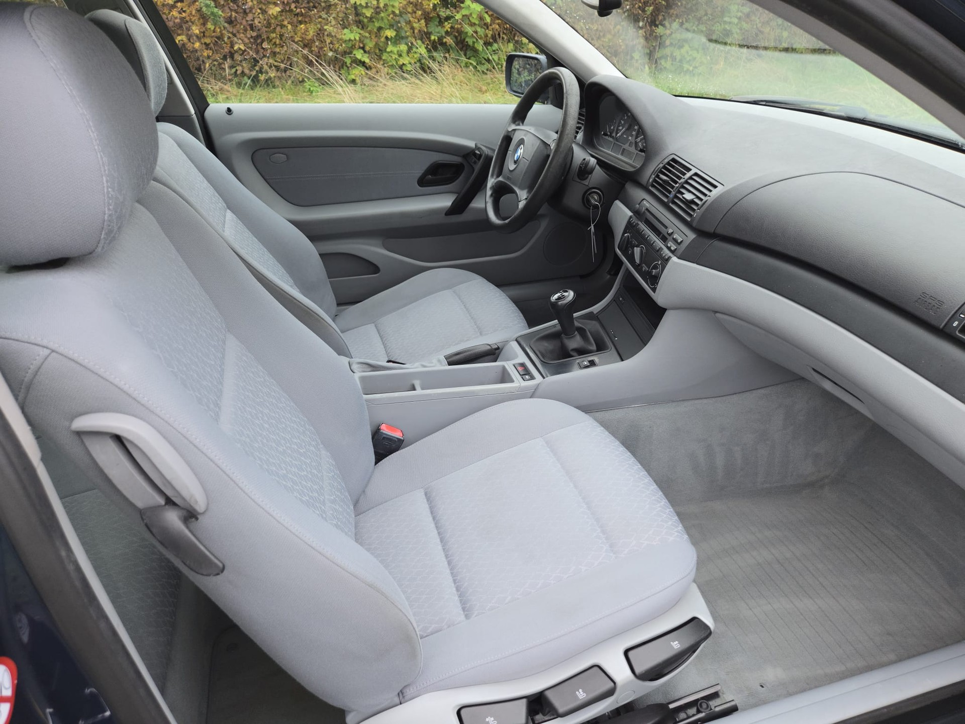 BMW 316ti Compact-image-10