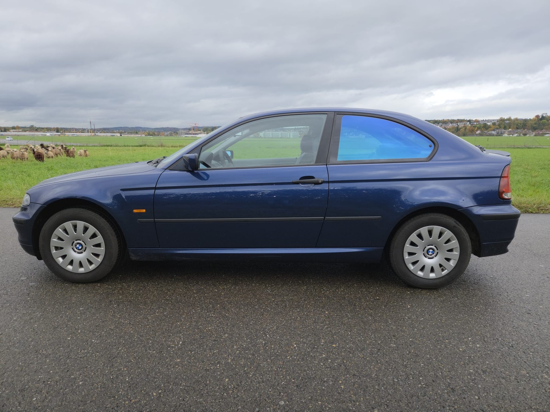 BMW 316ti Compact-image-3