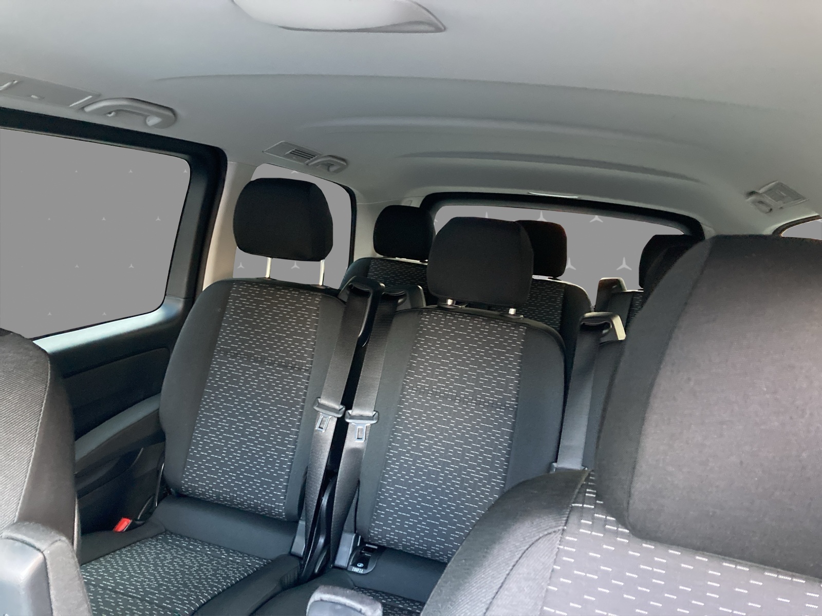 MERCEDES-BENZ Vito 116 CDI Lang Tourer 9G-Tronic 4M Select-image-9