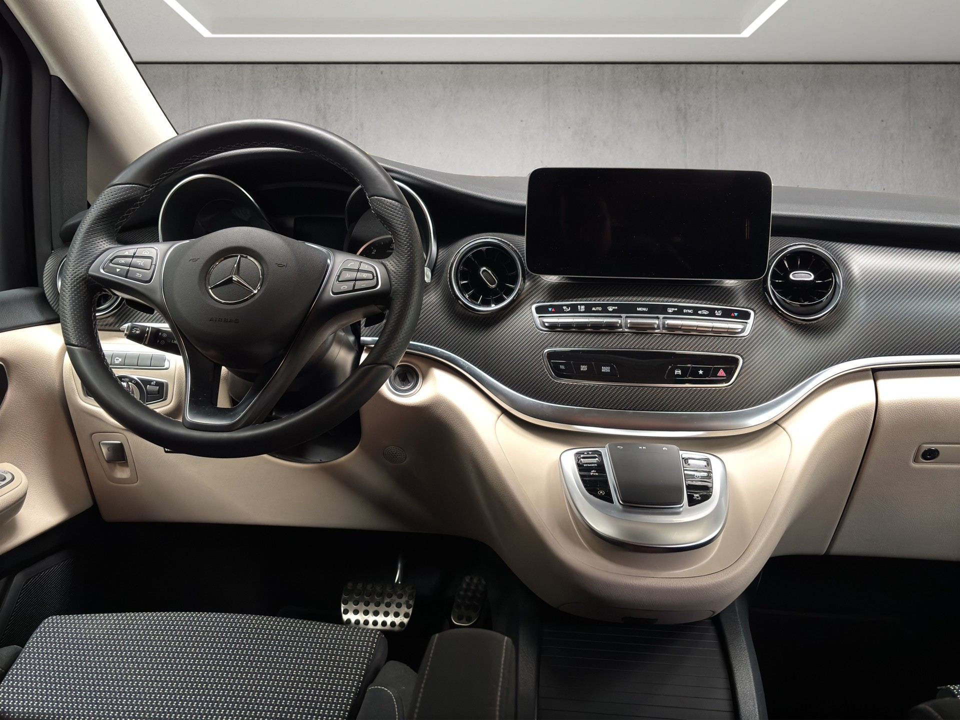 MERCEDES-BENZ Marco Polo 250 d 4M Automat-image-5