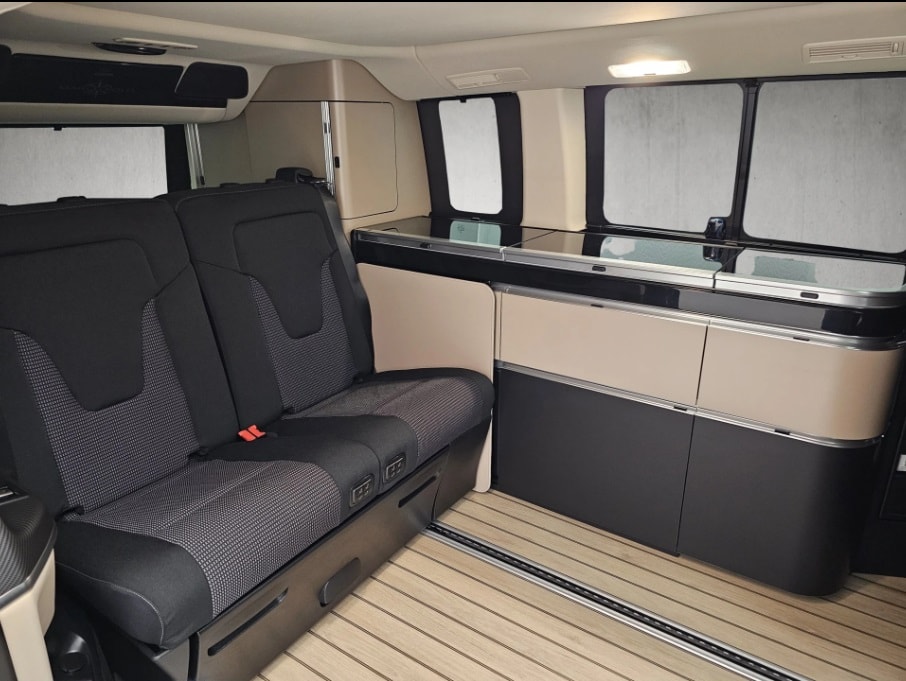 MERCEDES-BENZ Marco Polo 250 d 4M Automat-image-13