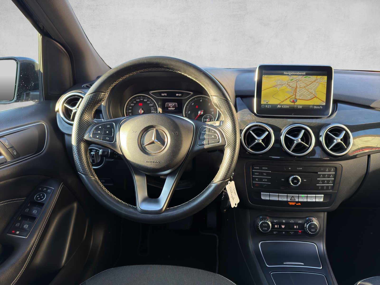 MERCEDES-BENZ B 200 CDI Urban 7G-DCT-image-10