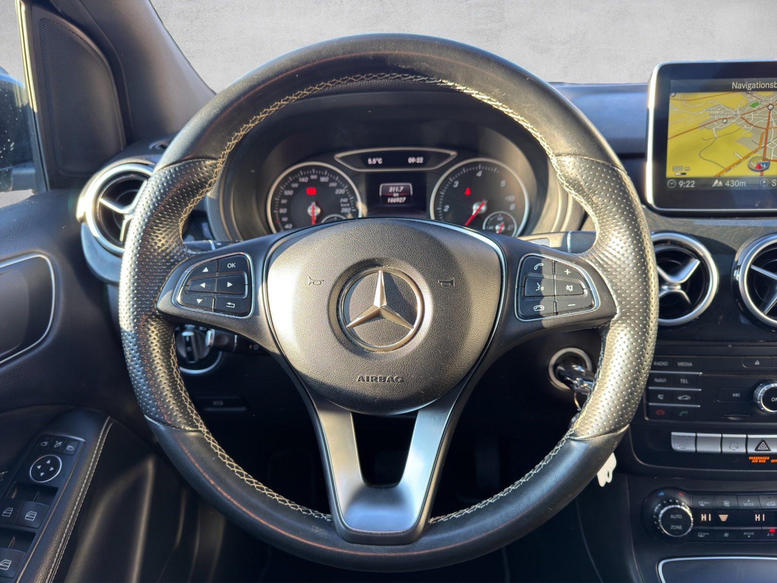 MERCEDES-BENZ B 200 CDI Urban 7G-DCT-image-13