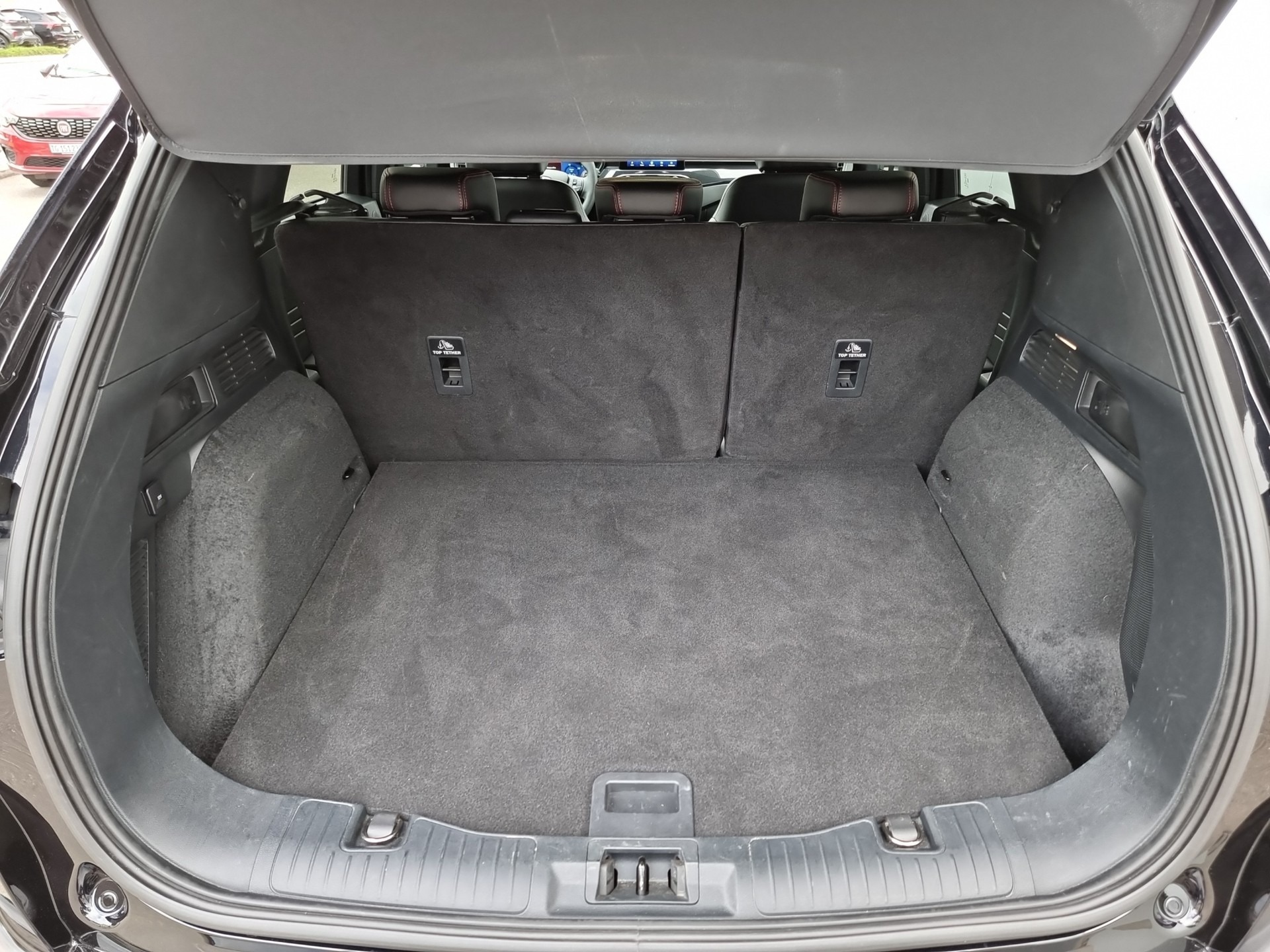 FORD Kuga 2.5 Hybrid ST-Line X 4x4-image-15