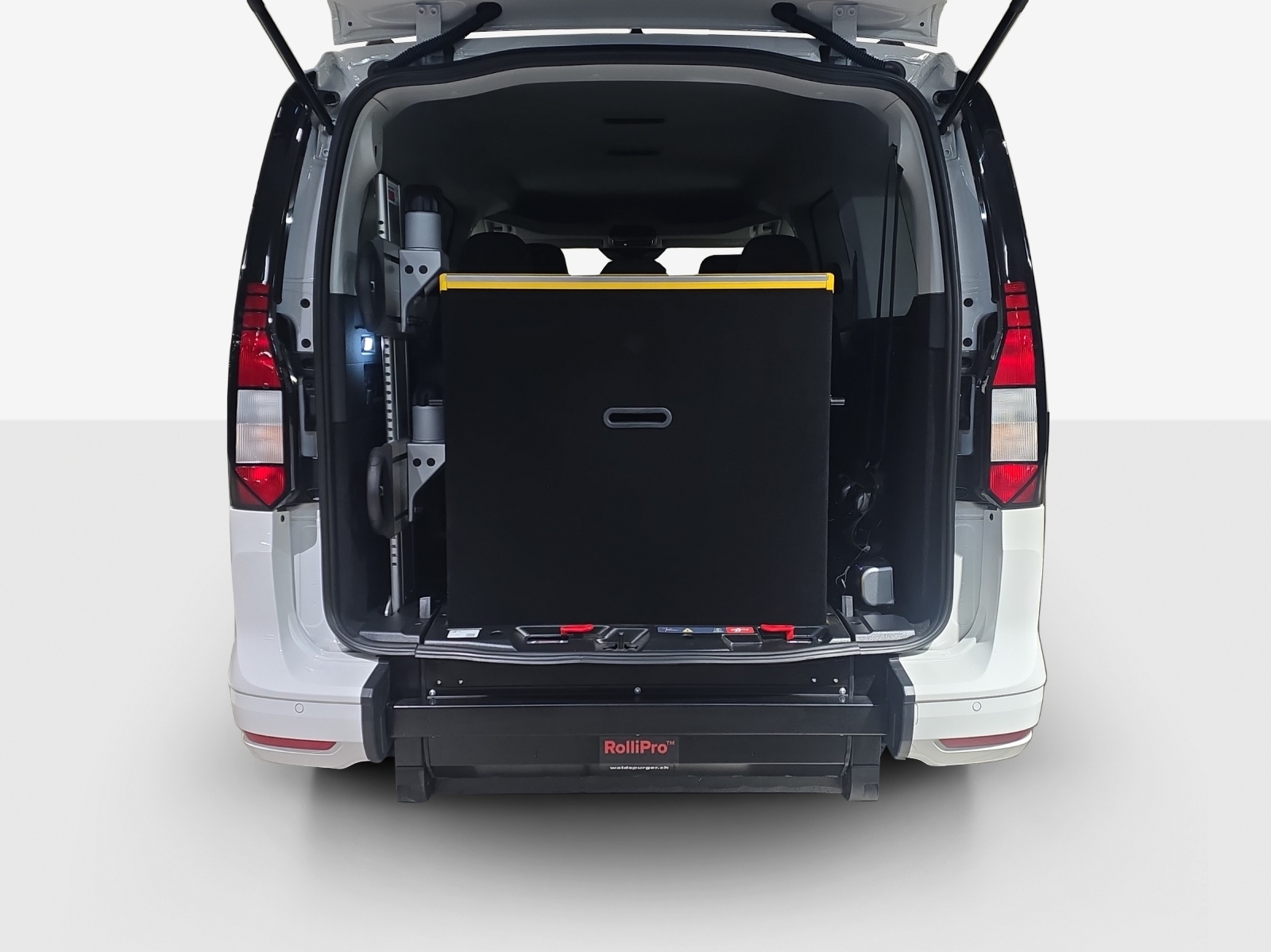 VW Caddy Maxi 2.0 TDI Liberty DSG-image-12
