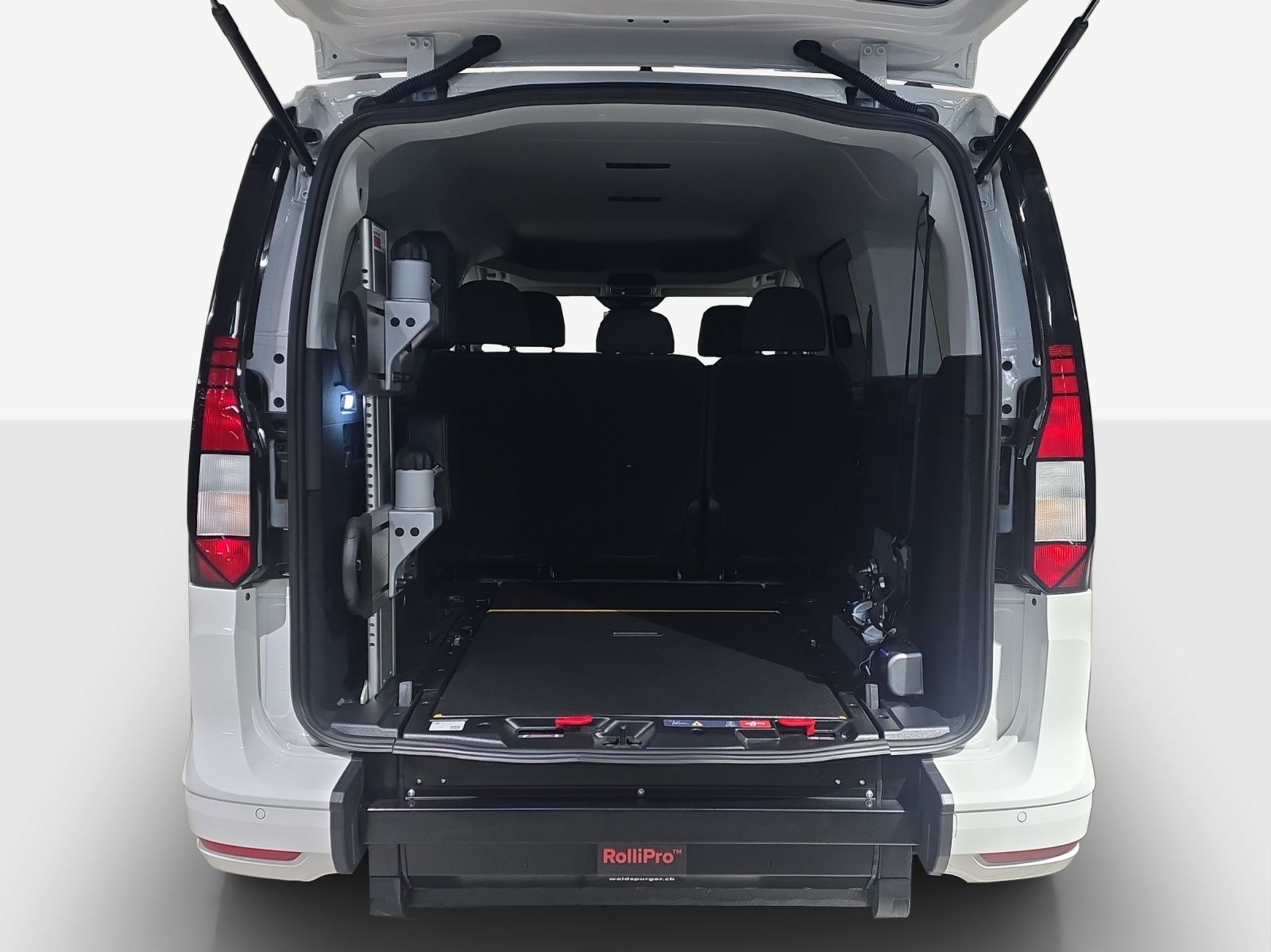 VW Caddy Maxi 2.0 TDI Liberty DSG-image-14