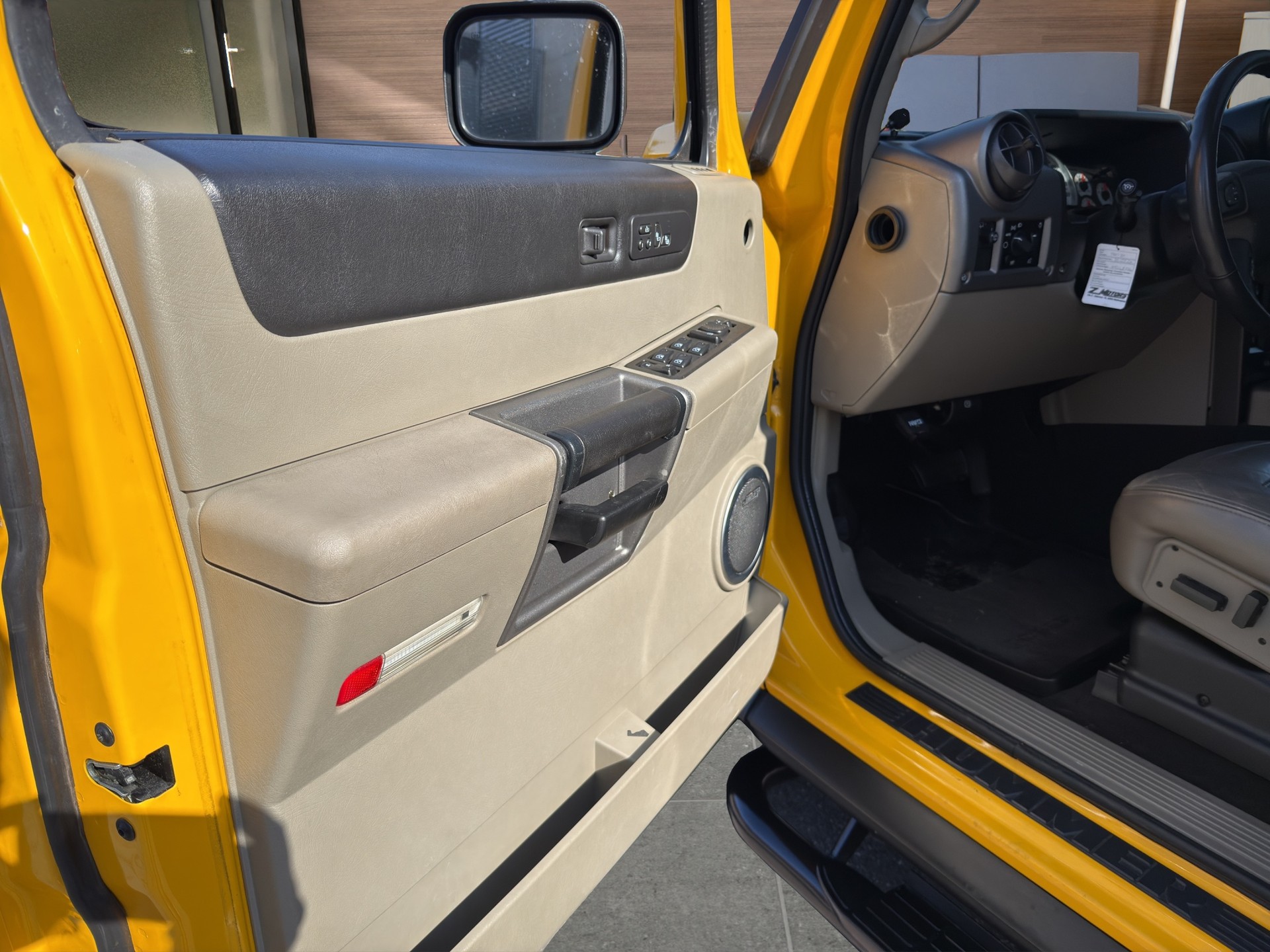 HUMMER H2 6.0-image-9