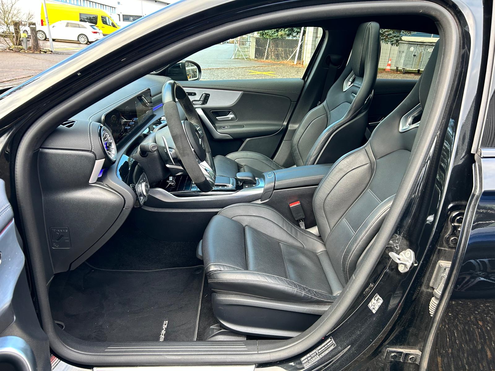 MERCEDES-BENZ A 45 S AMG 4matic+ *CH-FAHRZEUG-image-8