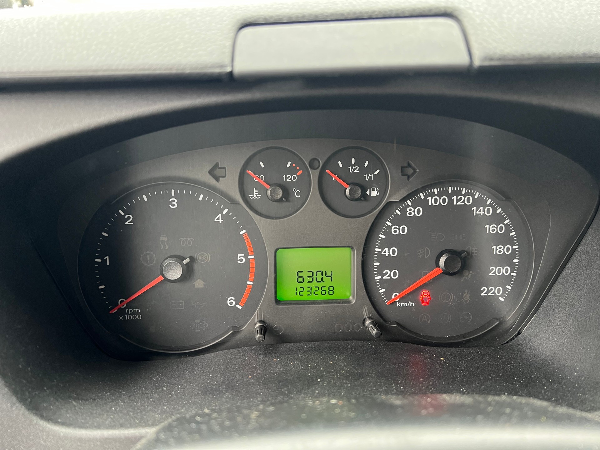FORD Transit 280S-image-9
