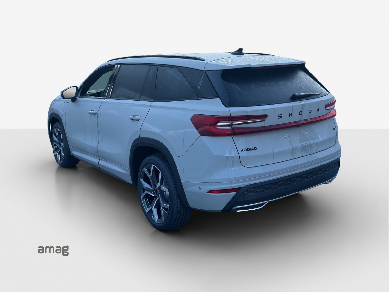 SKODA Kodiaq 1.5 TSI PHEV Sportline-image-2