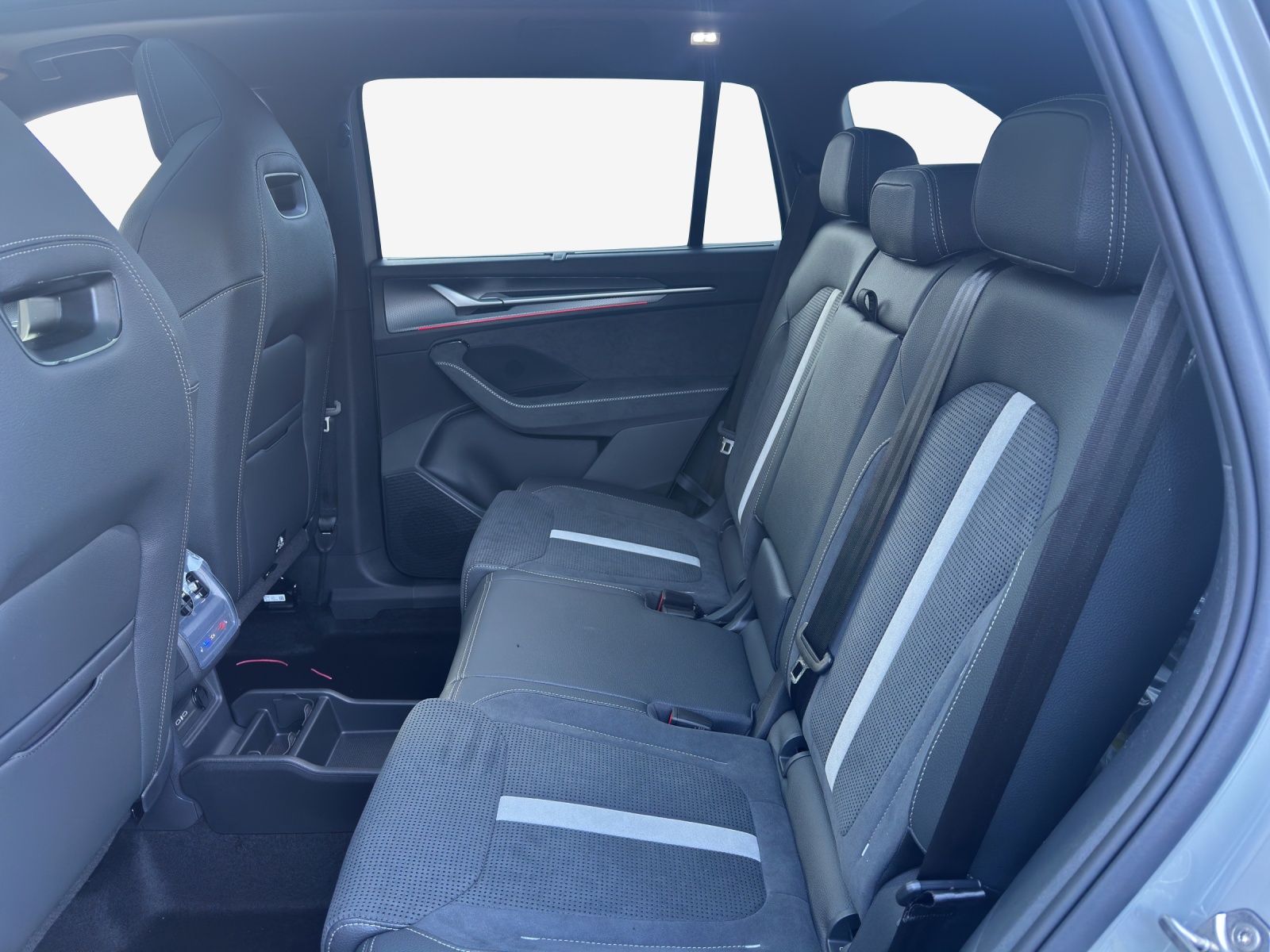 SKODA Kodiaq 1.5 TSI PHEV Sportline-image-11