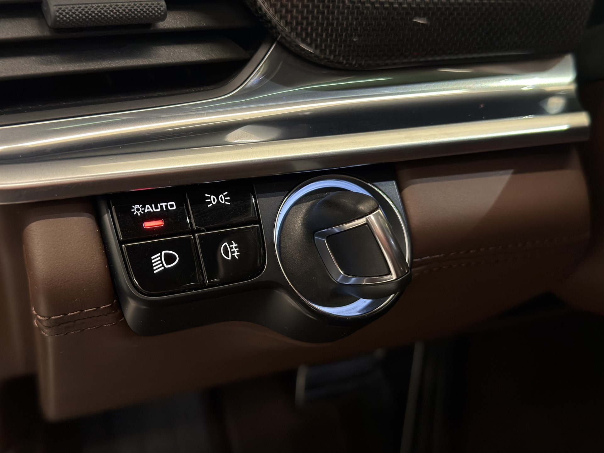 PORSCHE Panamera 4 E-Hybrid Sport Turismo PDK-image-25