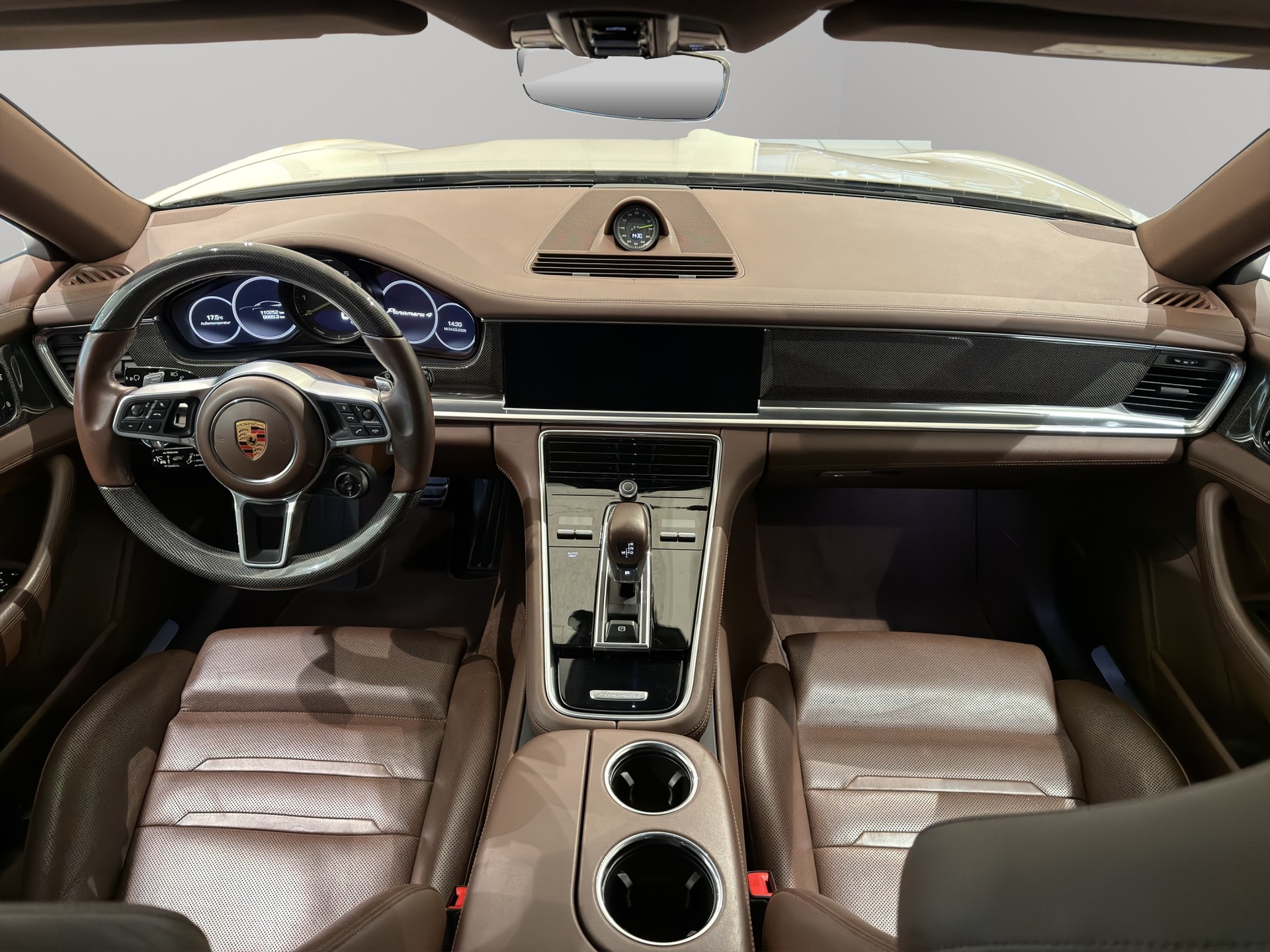 PORSCHE Panamera 4 E-Hybrid Sport Turismo PDK-image-19