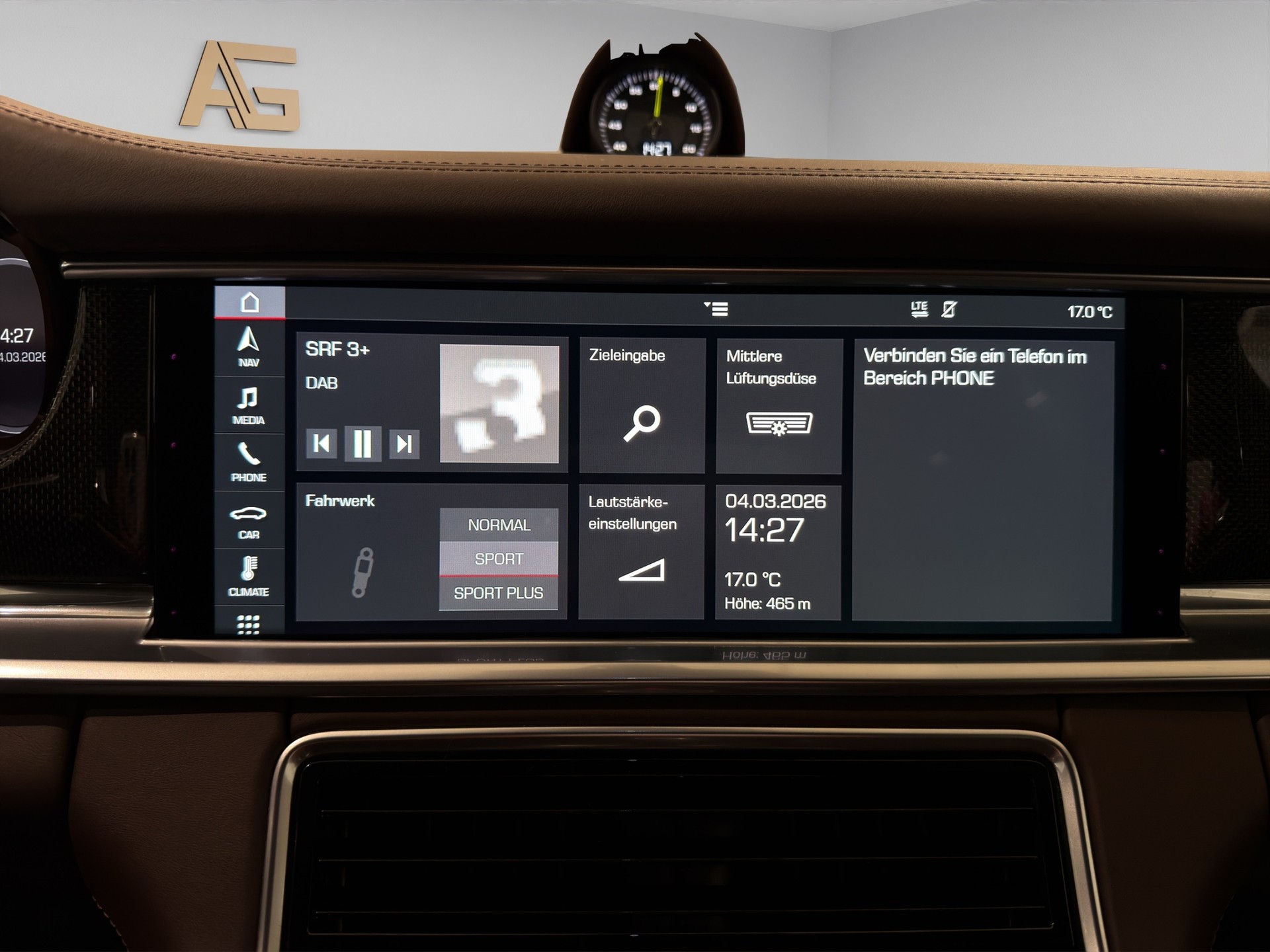 PORSCHE Panamera 4 E-Hybrid Sport Turismo PDK-image-21