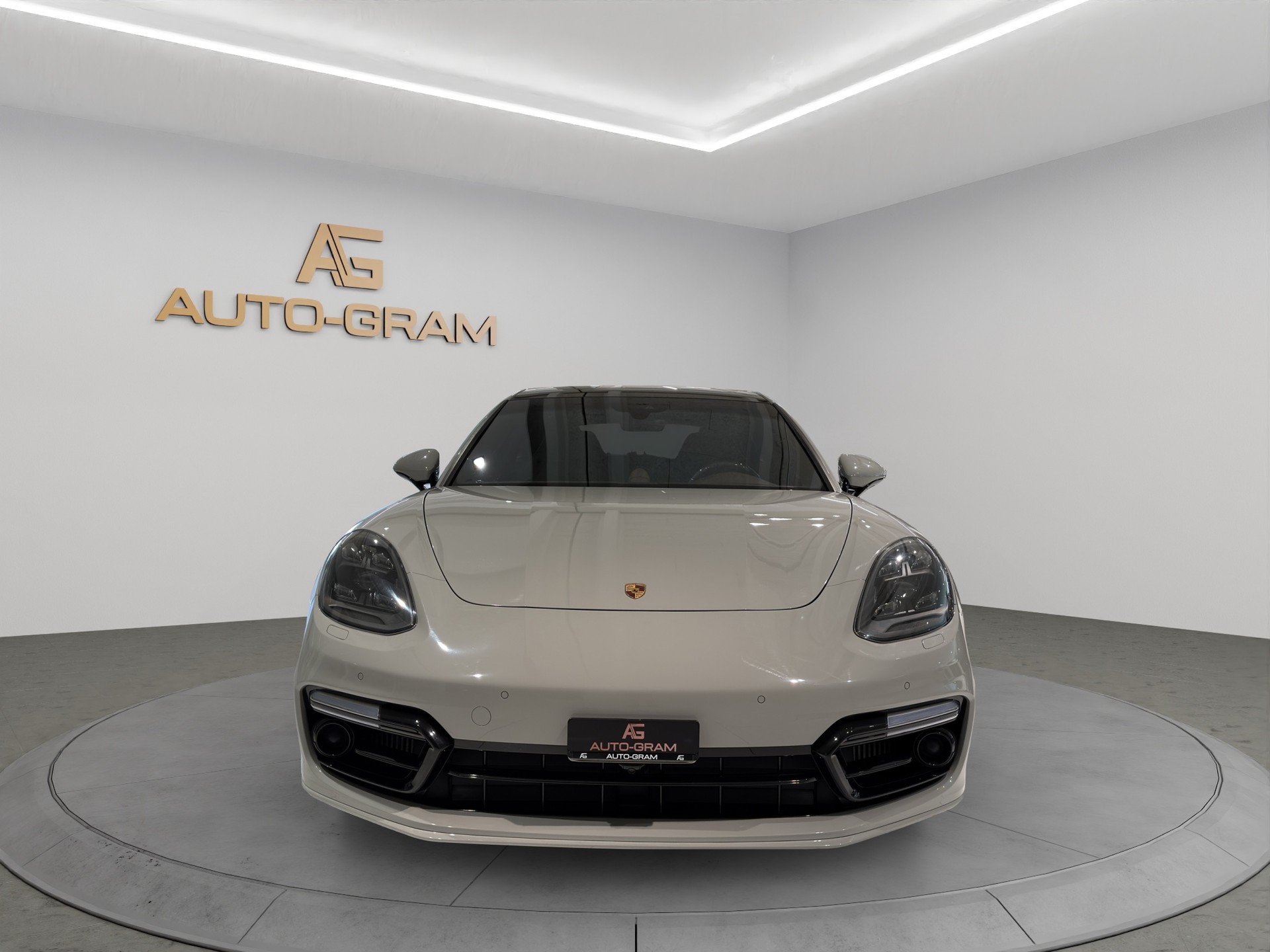 PORSCHE Panamera 4 E-Hybrid Sport Turismo PDK-image-7
