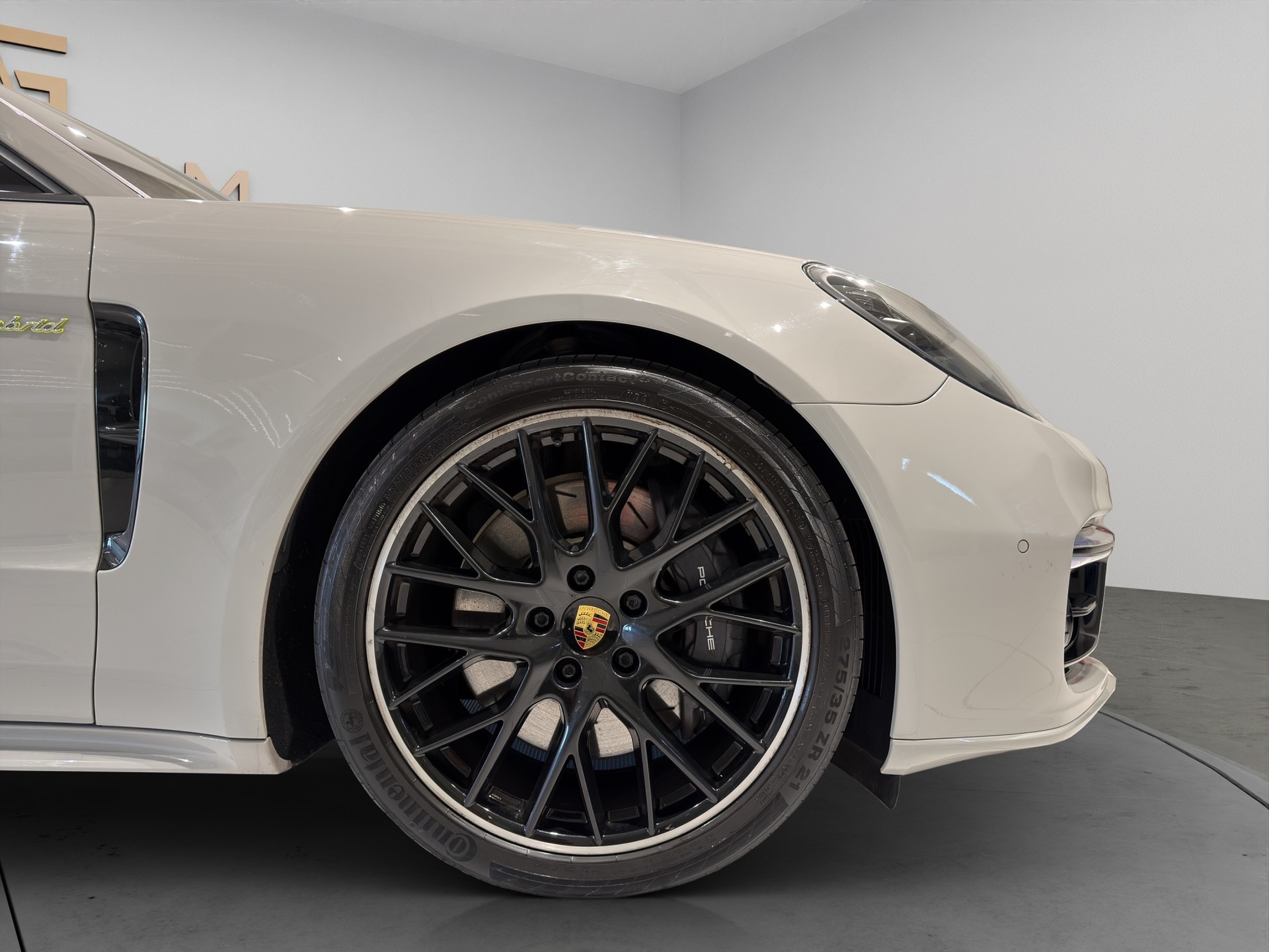 PORSCHE Panamera 4 E-Hybrid Sport Turismo PDK-image-8