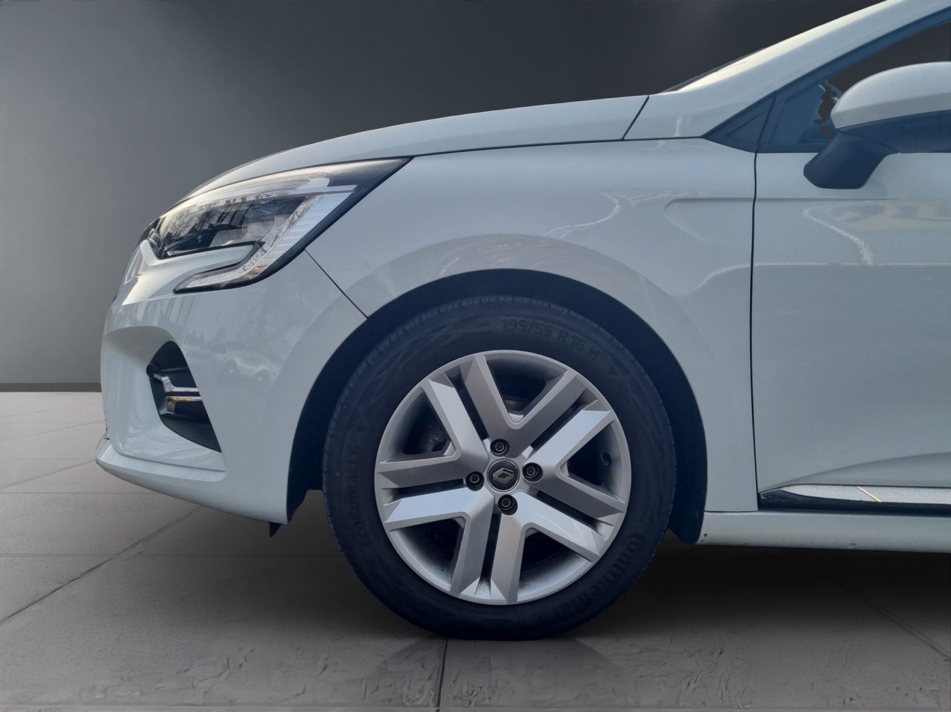 RENAULT Clio 1.0 TCe 100 Business-image-15